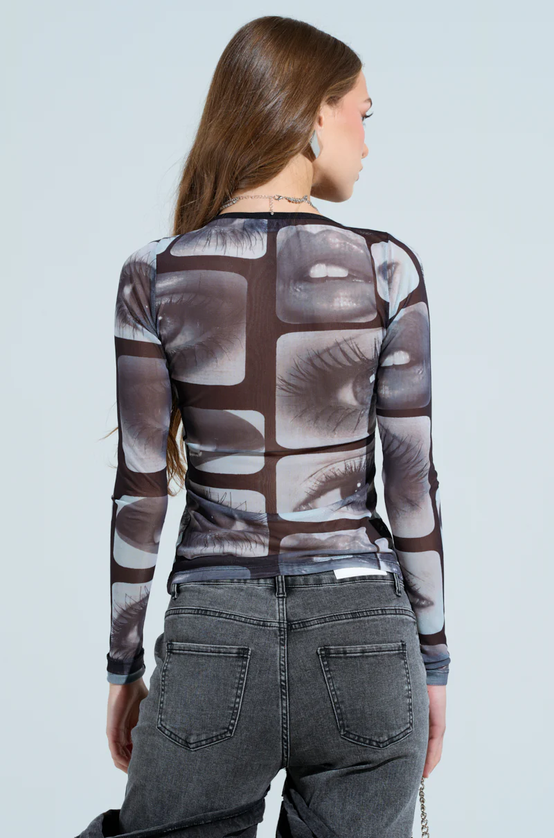 LIBBY MESH GRAPHIC TEE - Image 4