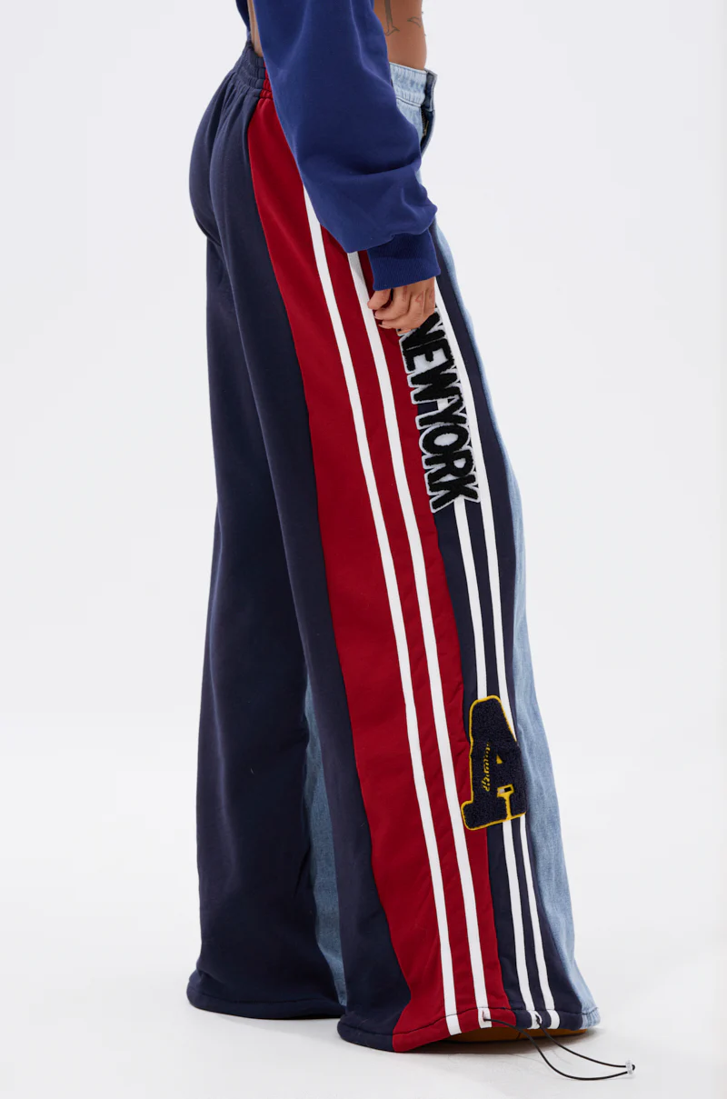 LIGHTS OUT TWO-IN-ONE JEANS - Image 5