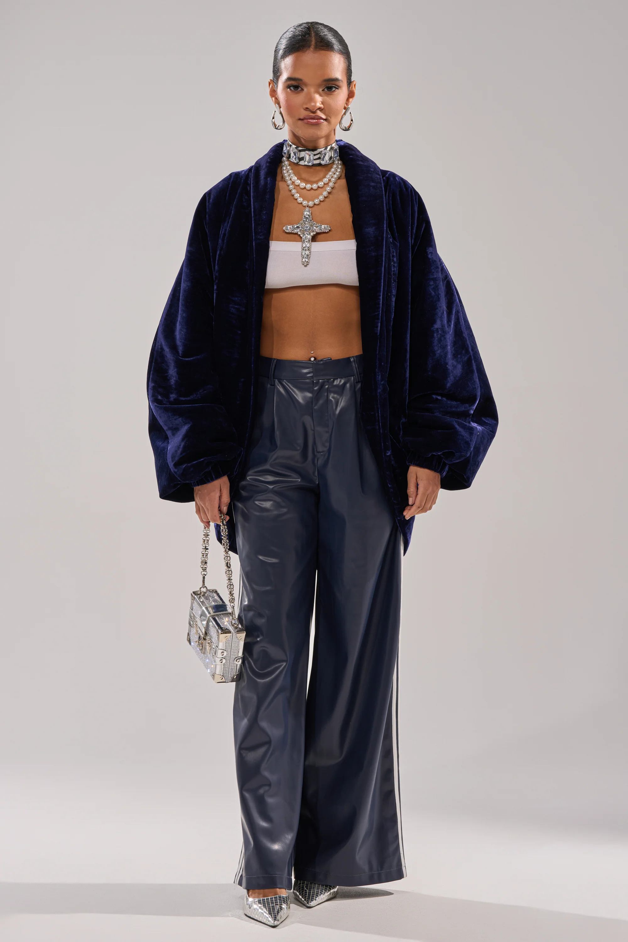 LOLA COCOON COAT IN VELVET - Image 5