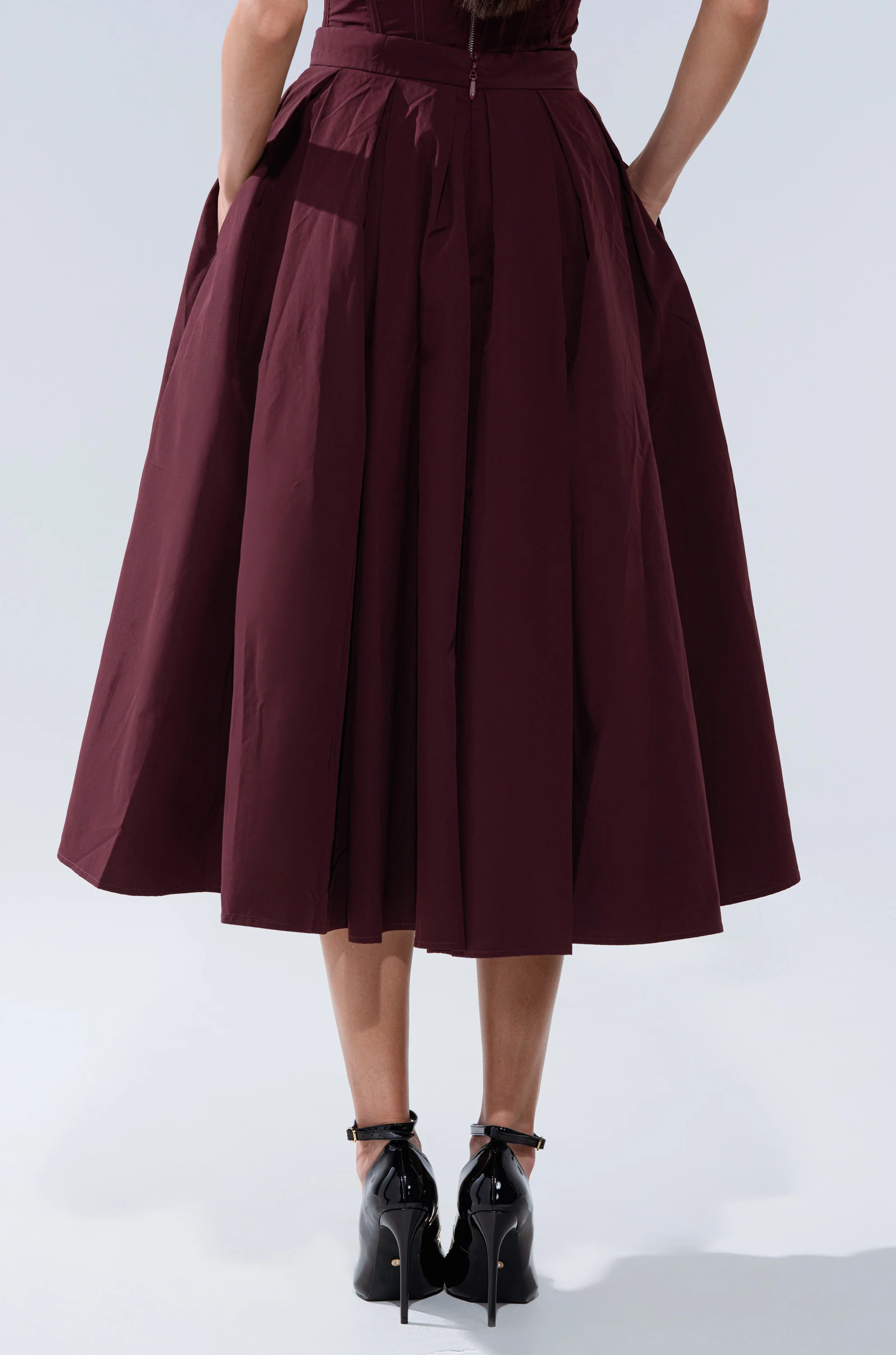 LOVE THIS FOR YOU MAXI SKIRT IN BROWN - Image 5