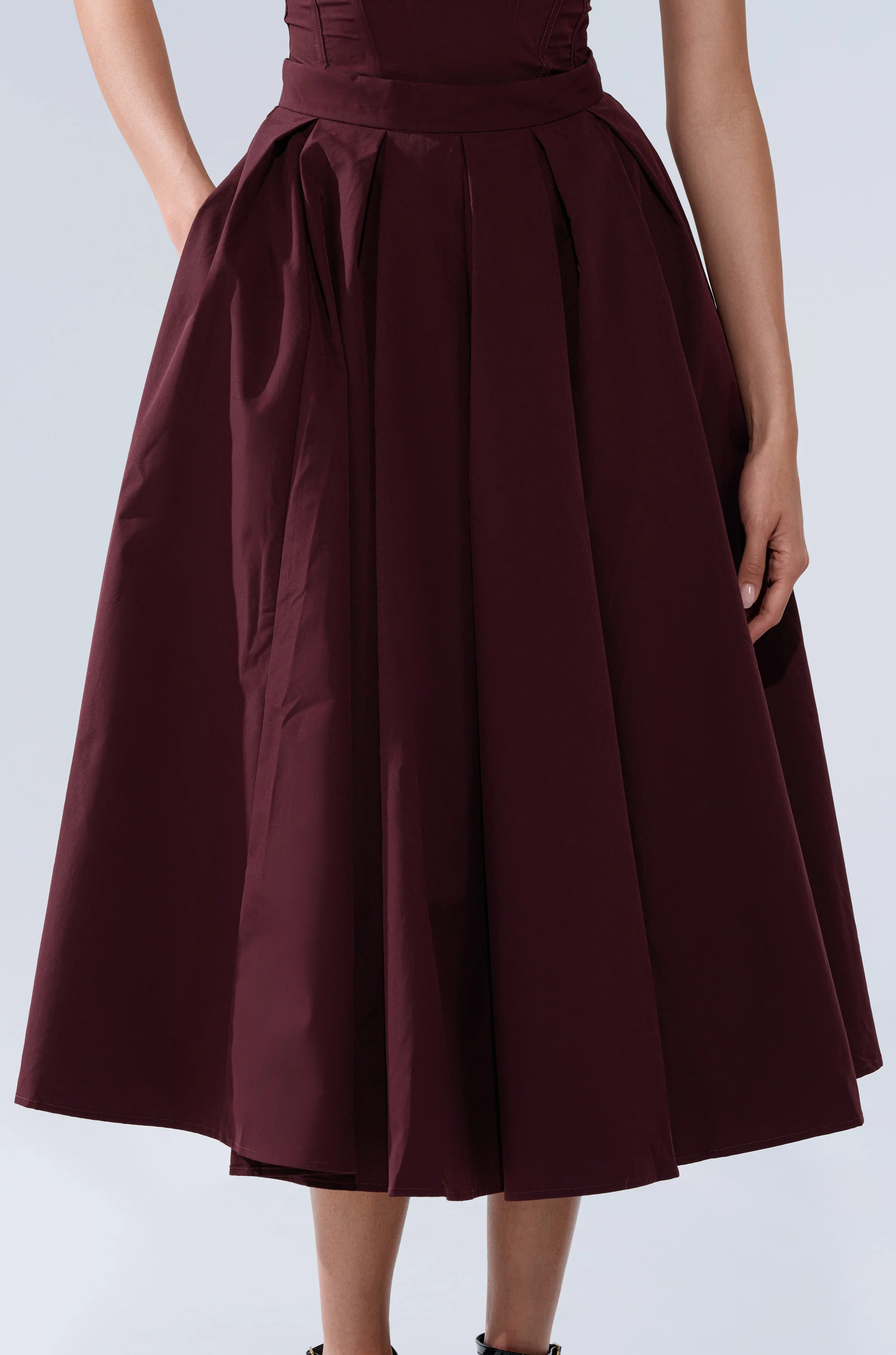 LOVE THIS FOR YOU MAXI SKIRT IN BROWN - Image 9