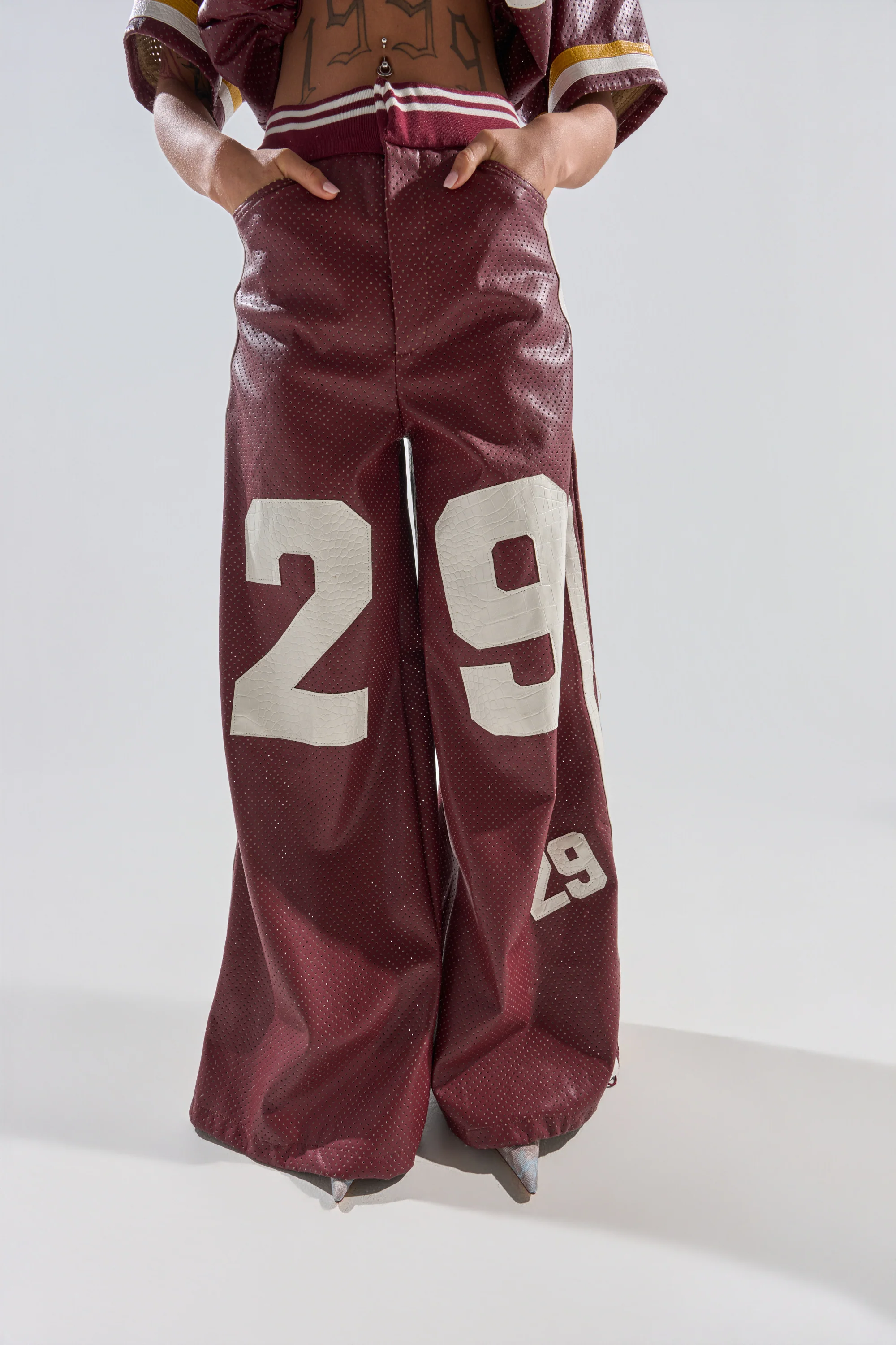 LUCKY 29 TROUSER - Image 2