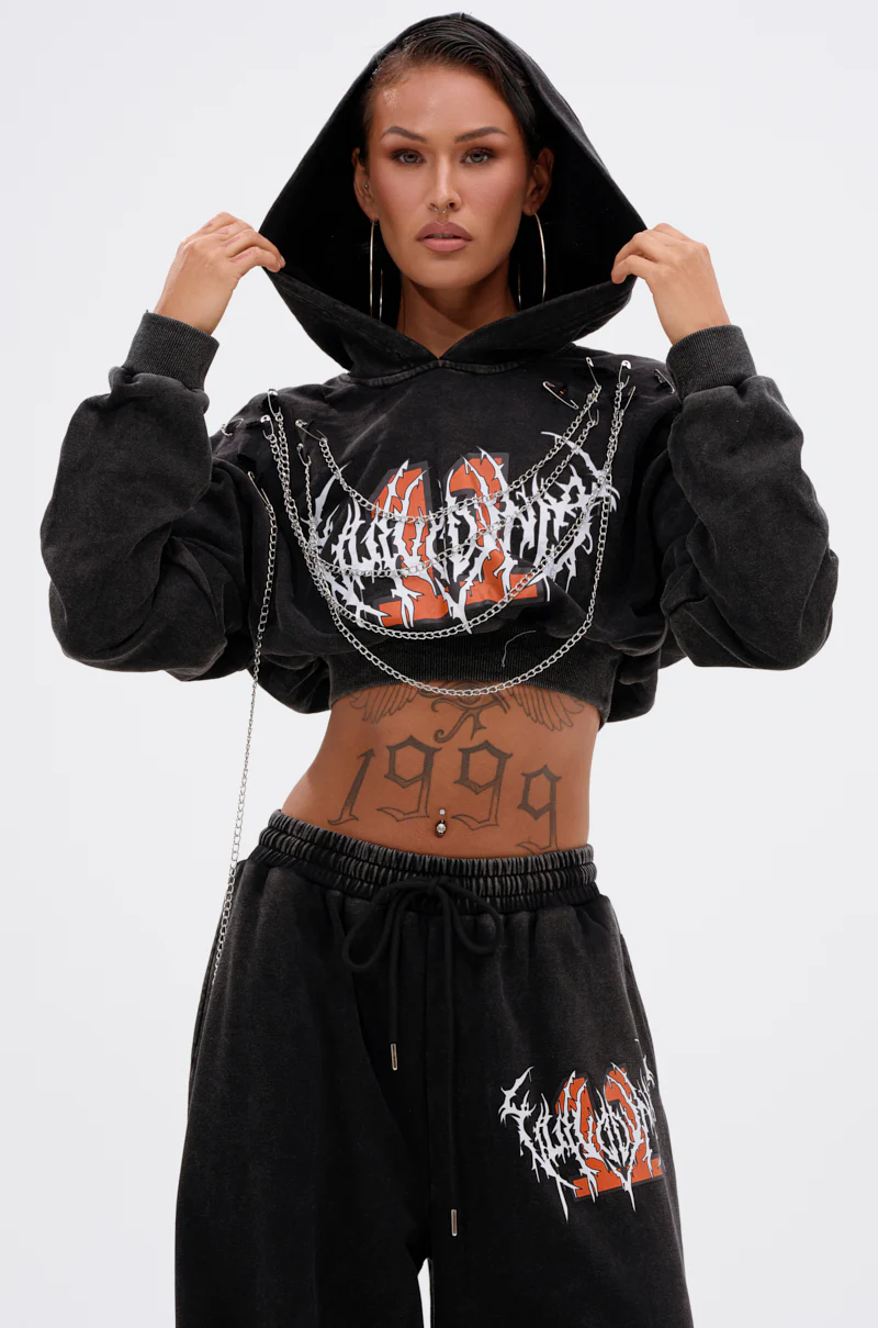 LUCKY ELEVEN CHAIN CROP SWEATSHIRT
