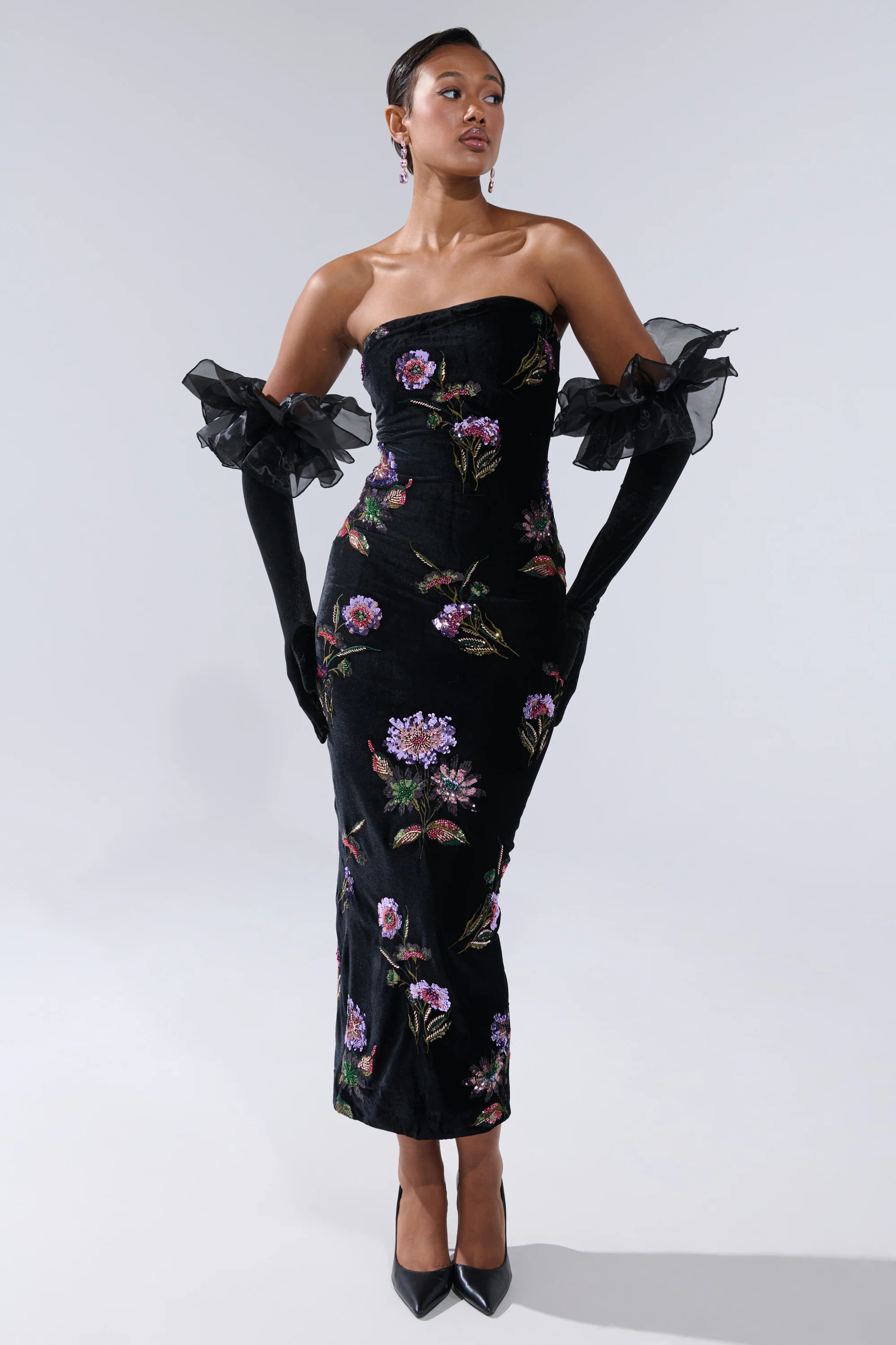LUNA BEADED FLORAL VELVET MIDI DRESS - Image 2