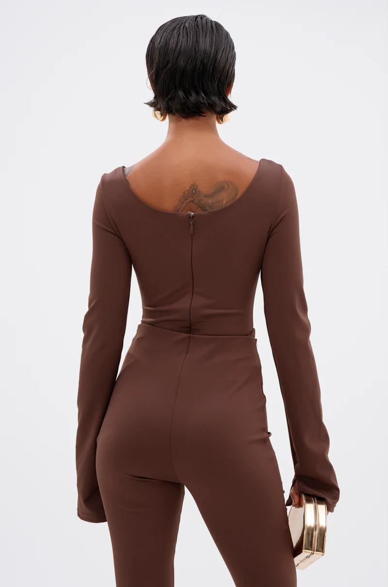 LUXE LIFE SEAMLESS BODYSUIT IN BROWN - Image 5