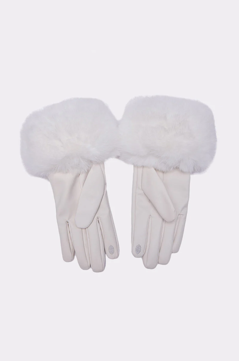 LUXE LIFE FAUX FUR GLOVES - Image 6