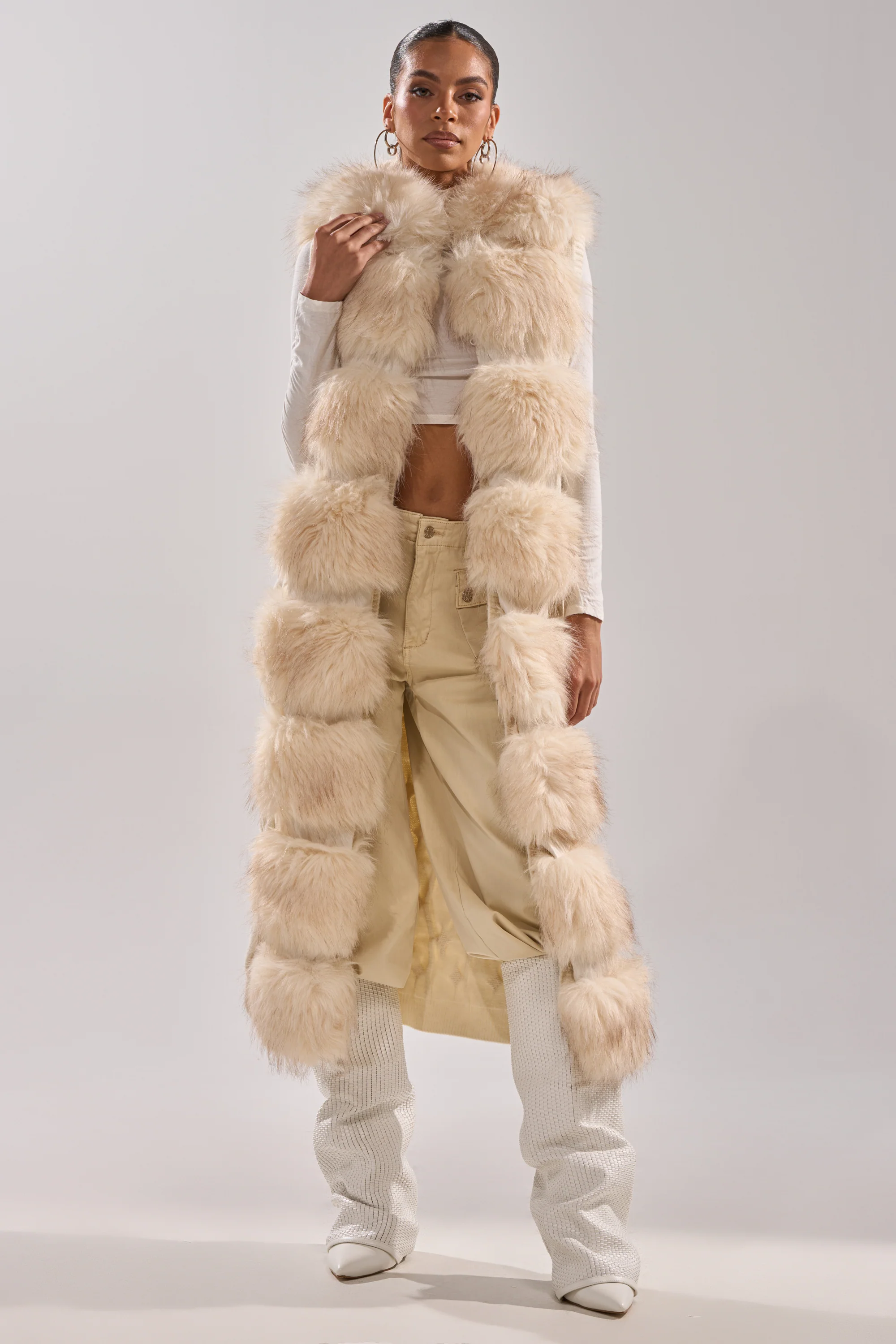 LUXURIOUS FAUX FUR HOODED VEST - Image 2
