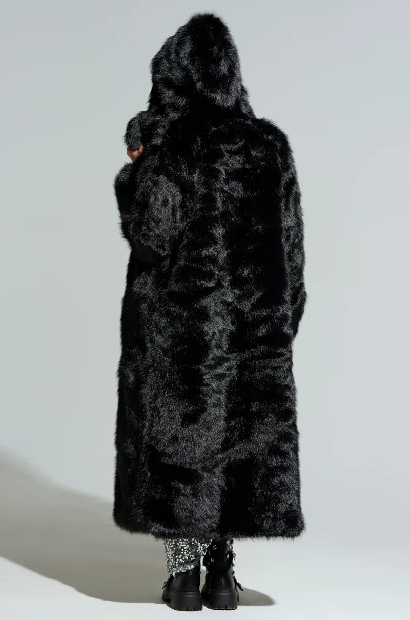 MANCHESTER HOODED FAUX FUR IN BLACK - Image 5