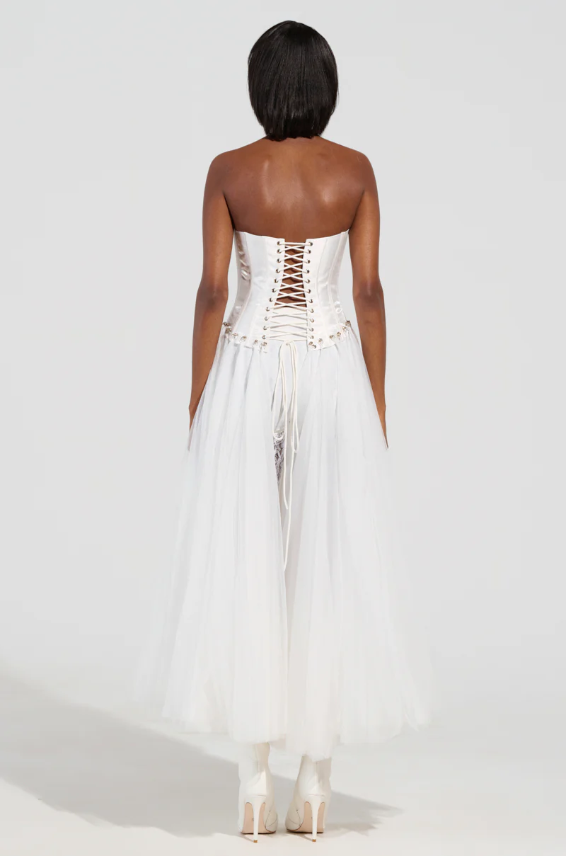 MARRIED TO THE GAME CORSET TOP IN WHITE - Image 5