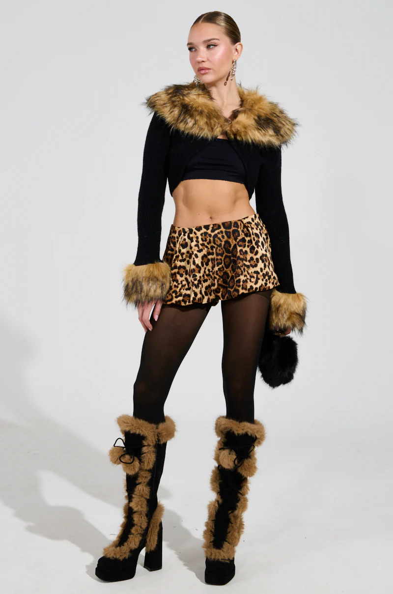 MATERIAL GIRL CROPPED SWEATER WITH FUR COLLAR - Image 5