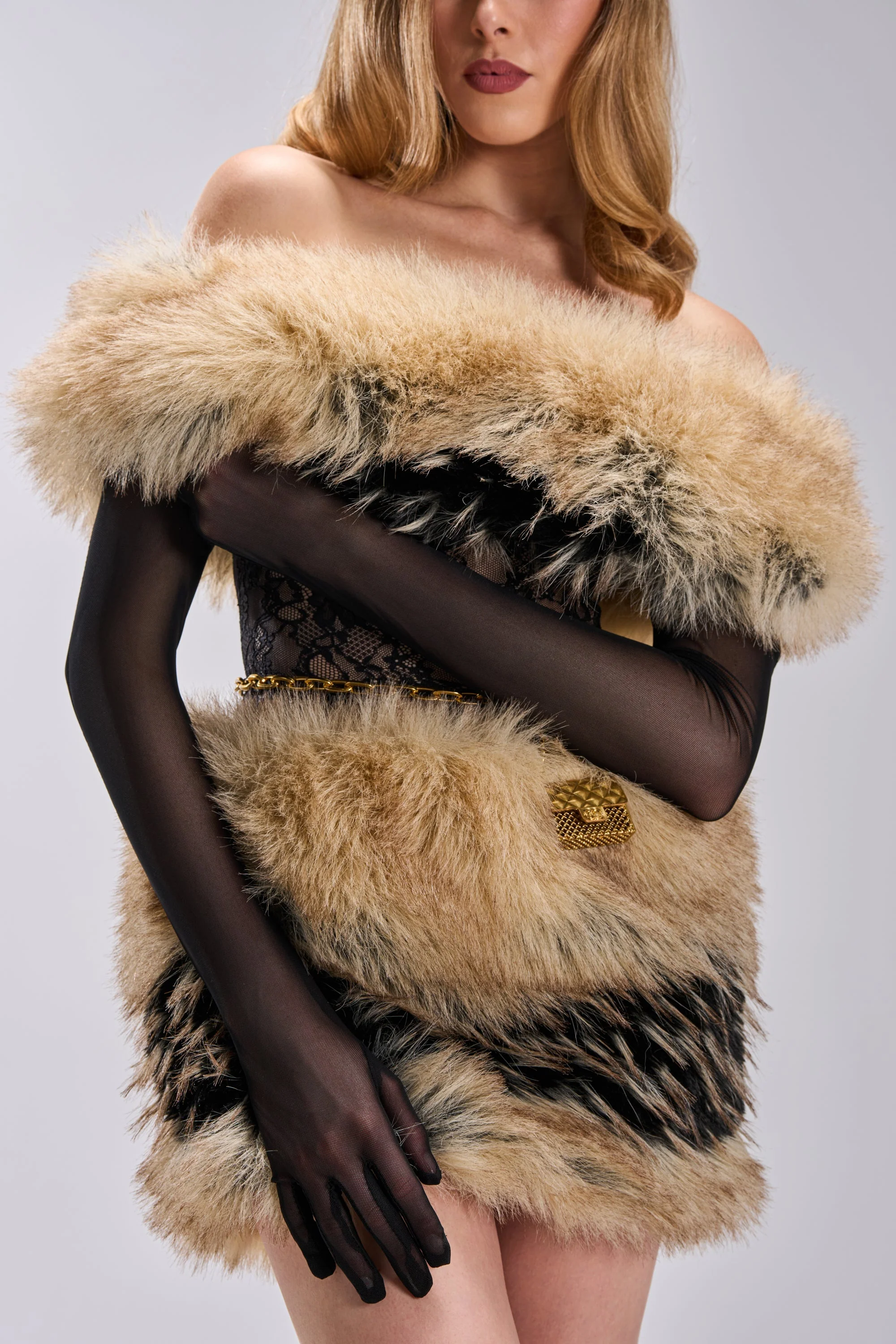 MESH LONG EVENING GLOVE IN BLACK - Image 3