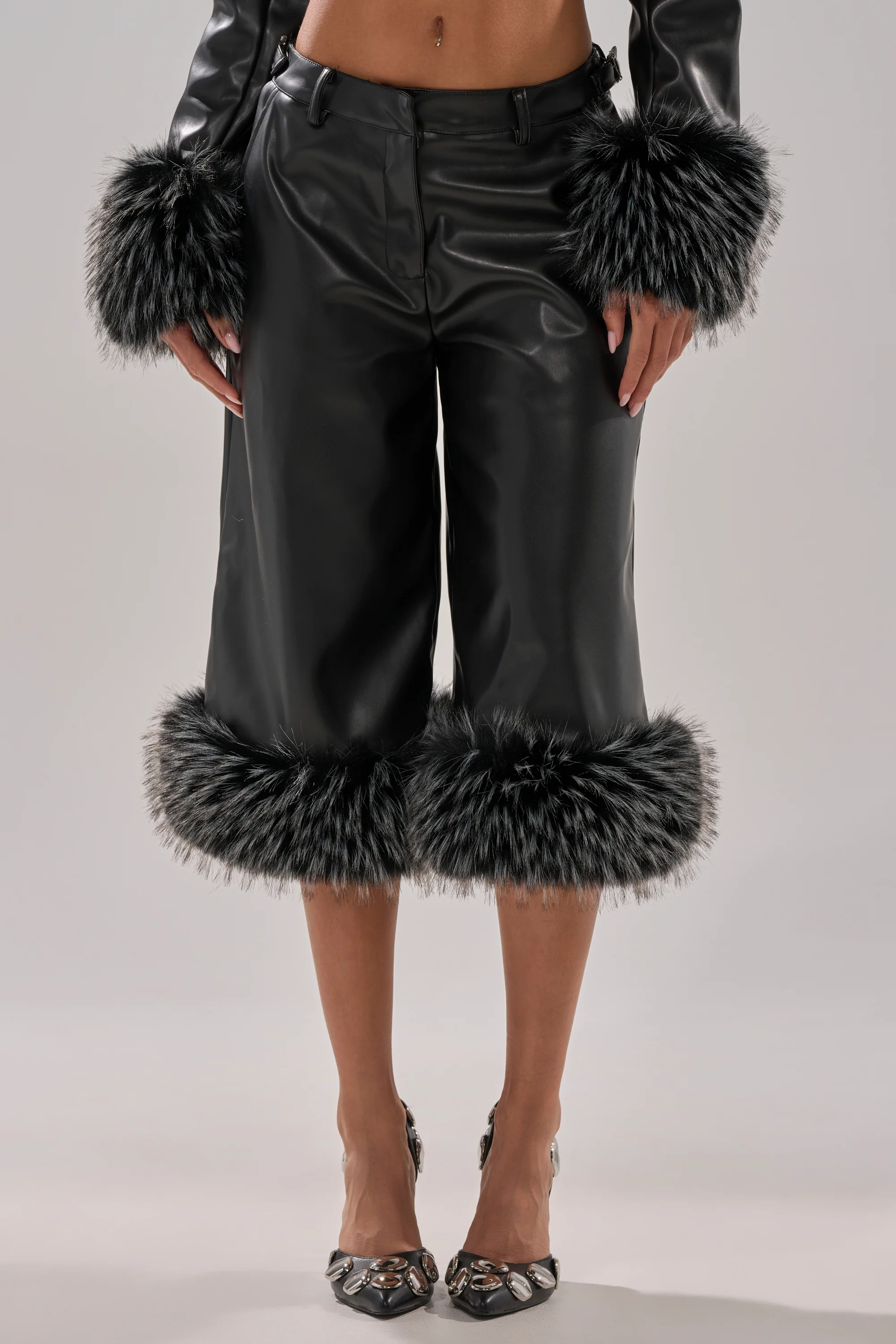 MIND YOUR OWN FUR TRIM BERMUDA SHORTS - Image 10