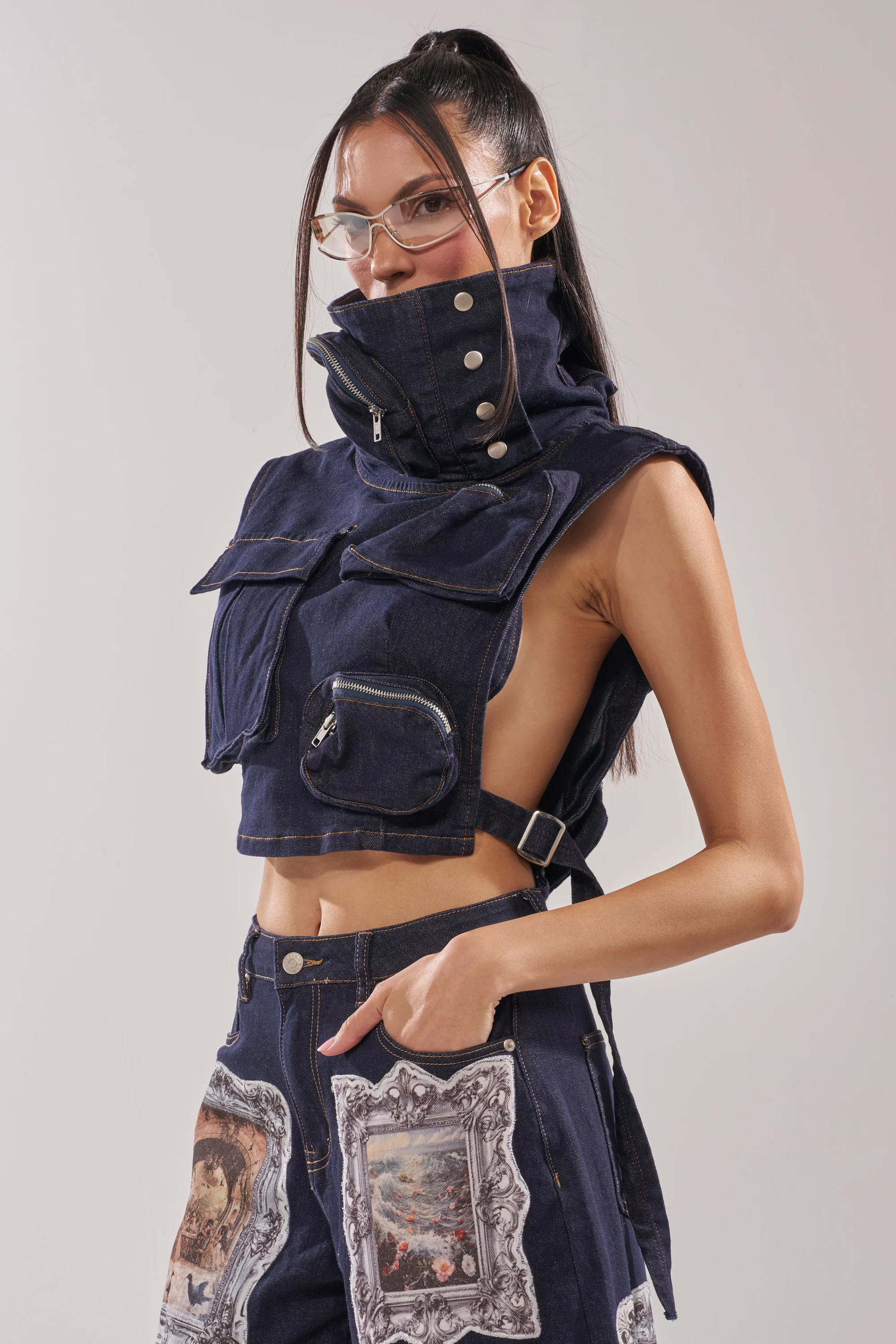 MODEL BEHAVIOR TOP IN DARK BLUE DENIM - Image 5