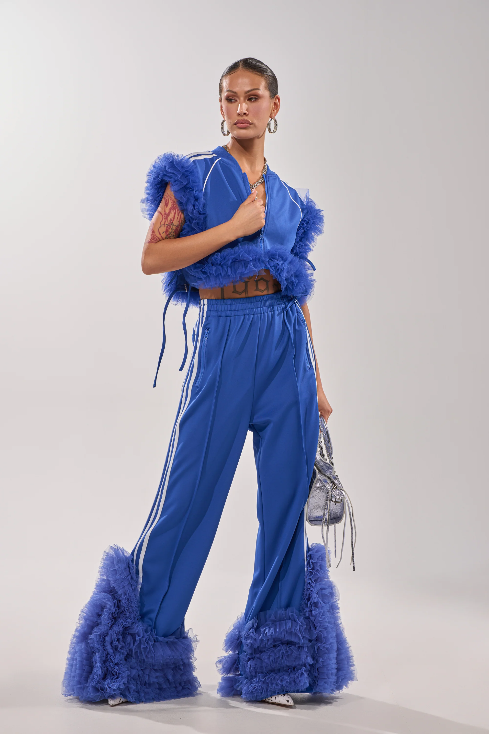 MODERN JAM SWEATSHIRT WITH TULLE IN ROYAL BLUE - Image 10