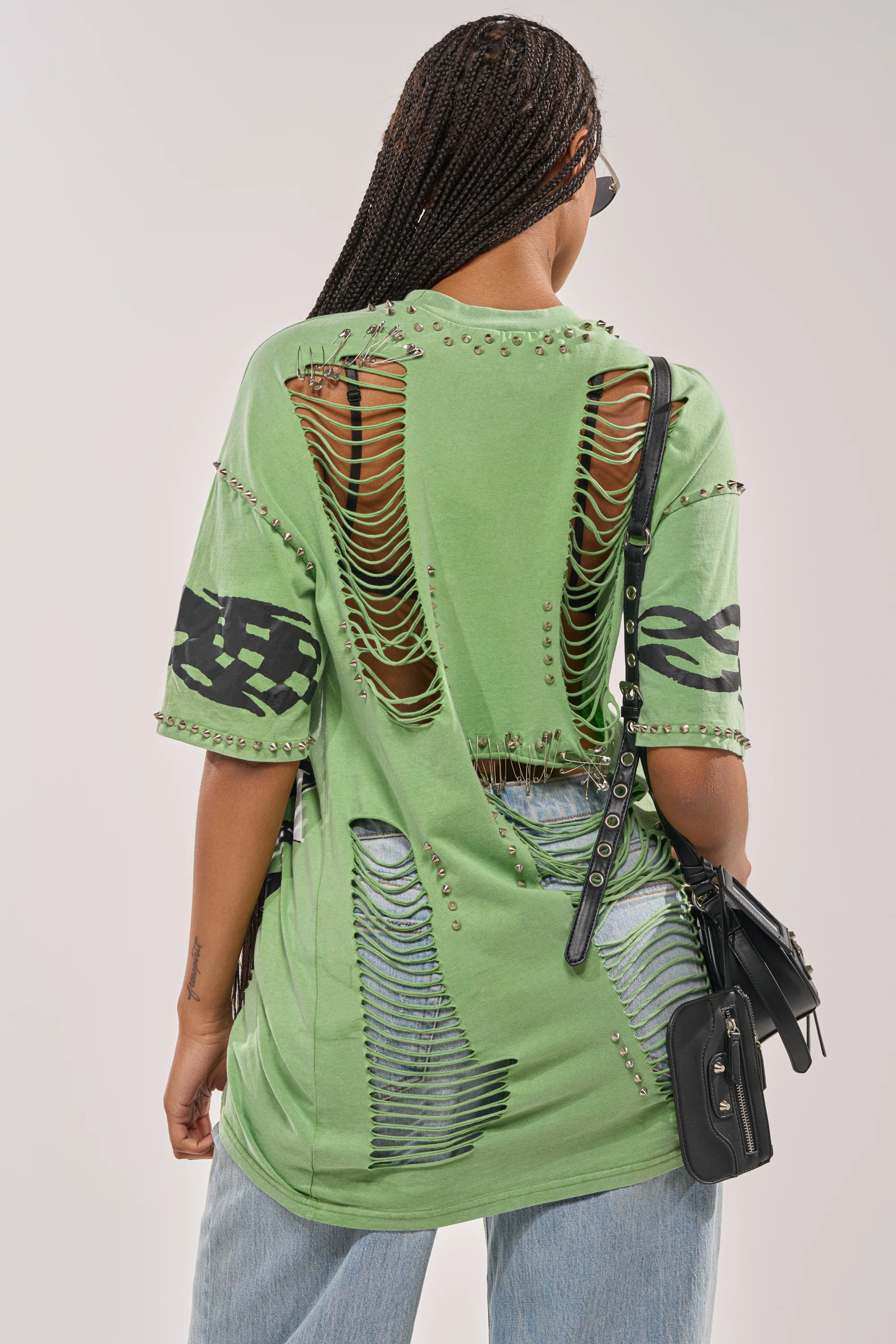 NEVER TOO MUCH DISTRESSED OVERSIZED TEE - Image 7