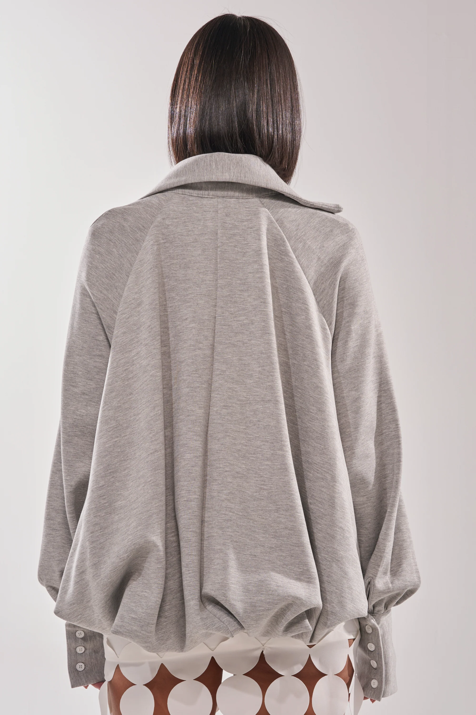 NEW RULES HIGH LOW BLOUSE IN GREY - Image 5