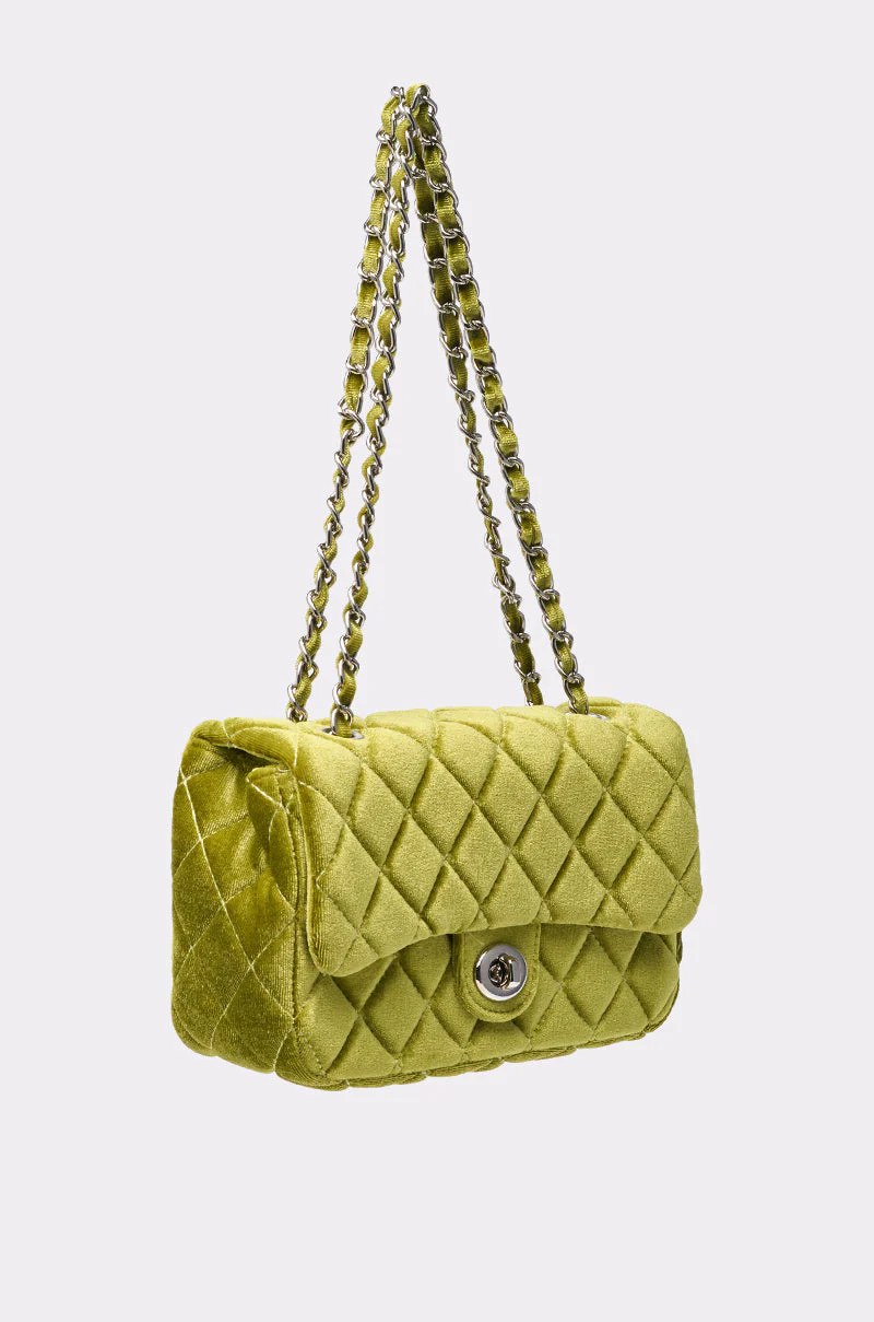 NIKKI VELVET QUILTED PURSE - Image 3
