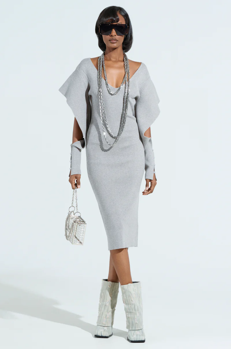OFF TO BRUNCH KNIT MIDI DRESS IN HEATHER GREY - Image 2