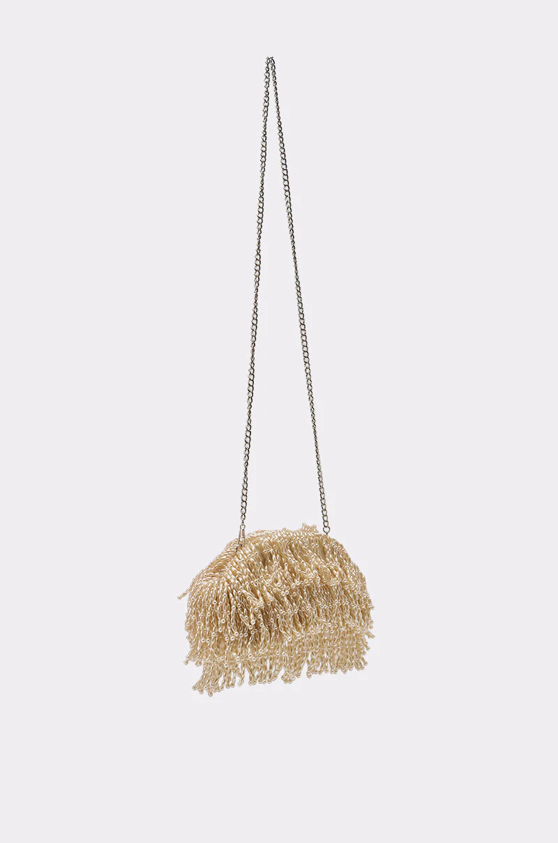 ON AN ISLAND PEARL CLUTCH - Image 6
