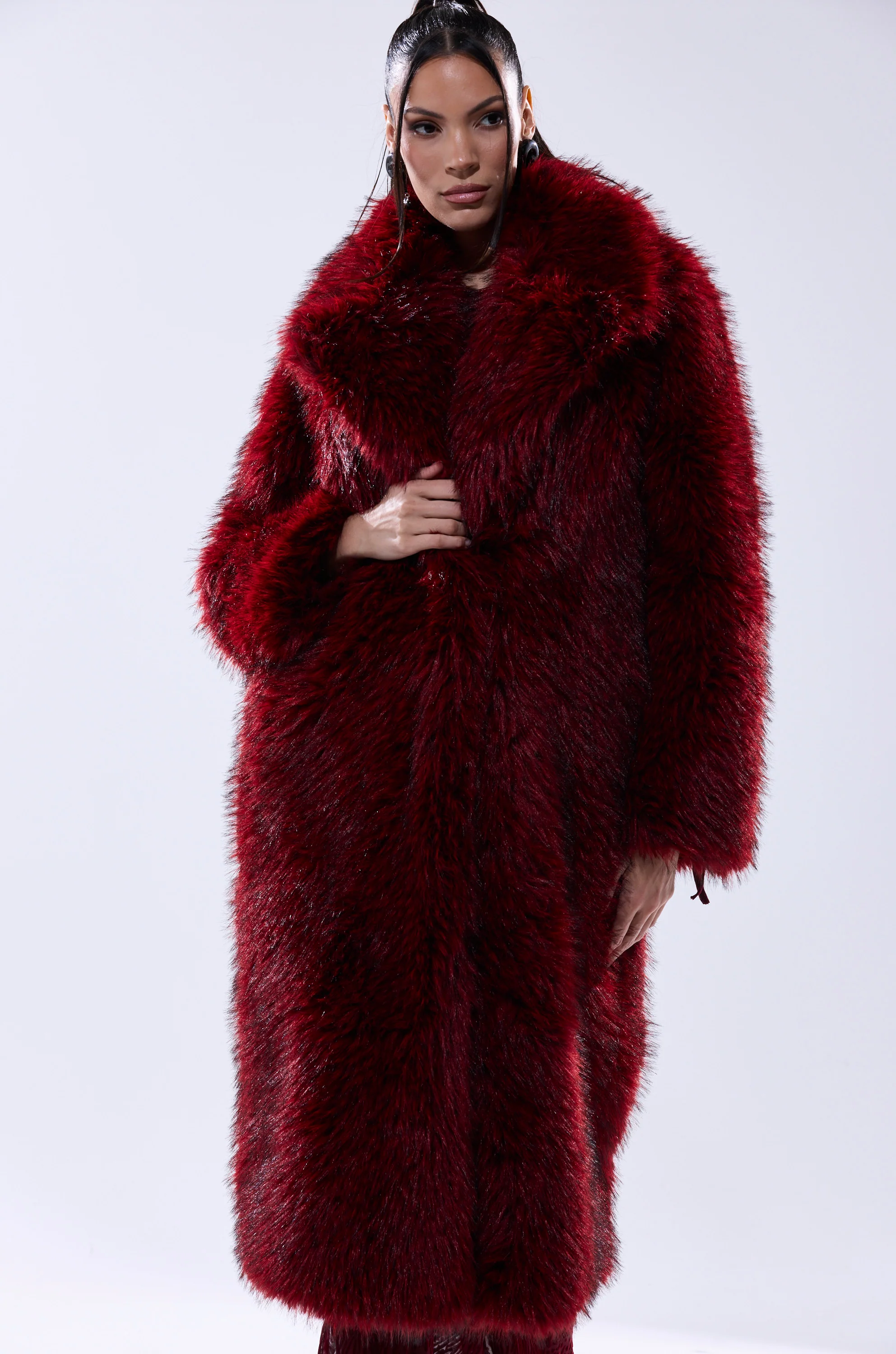 OSLO FAUX FUR COAT IN RED MULTI - Image 2
