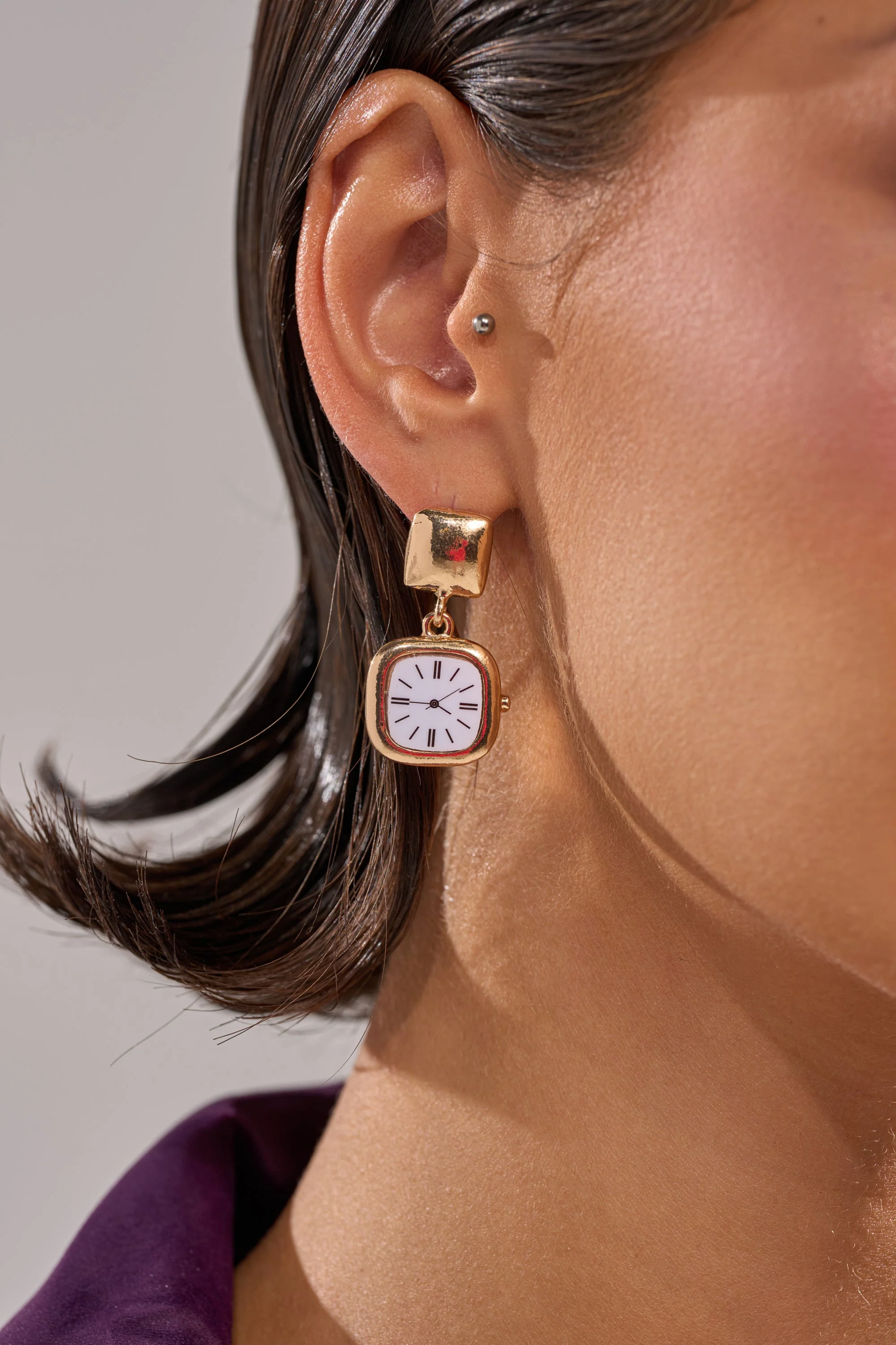 OUTTA TIME EARRING - Image 5