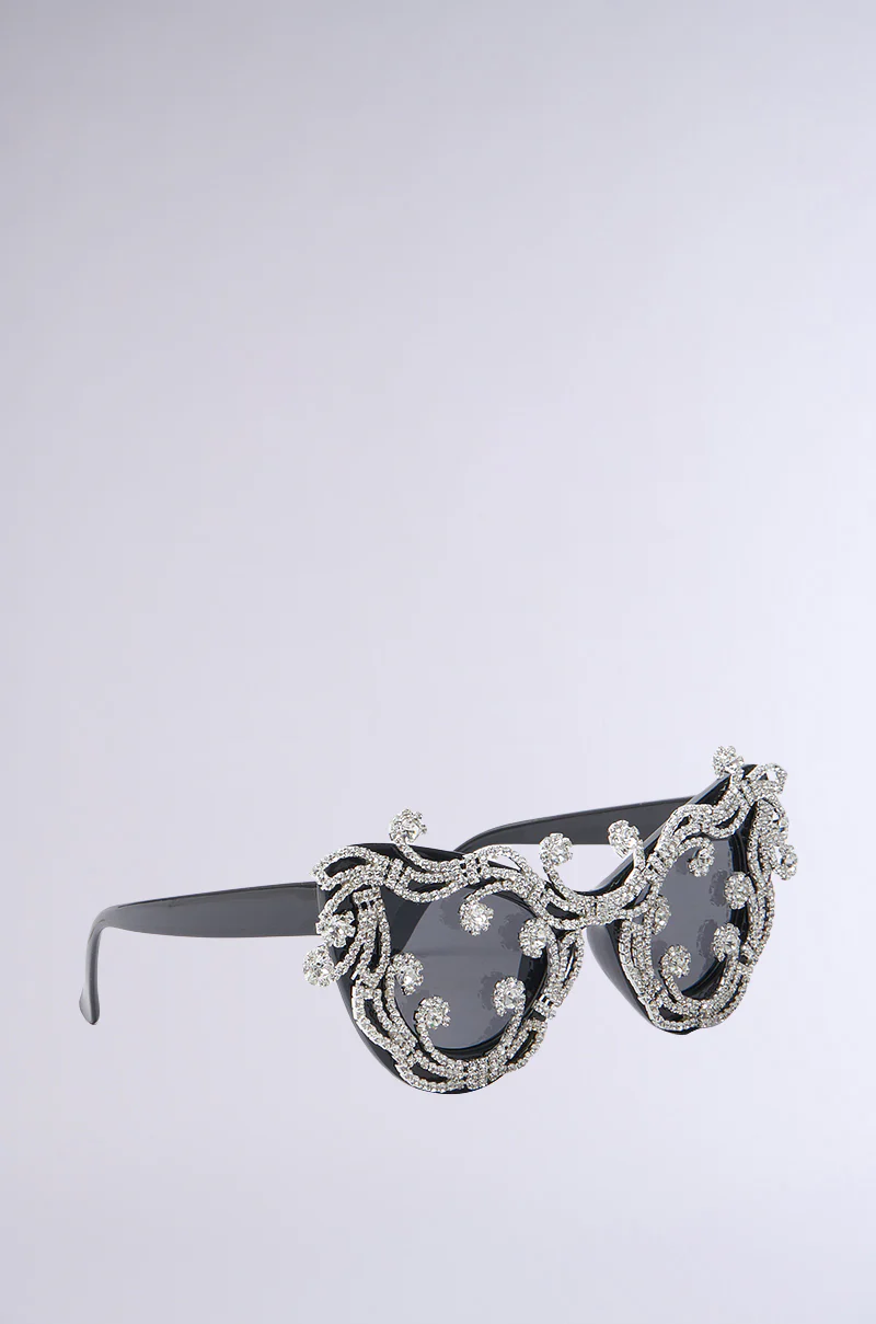 OVER THE TOP SUNGLASSES - Image 9