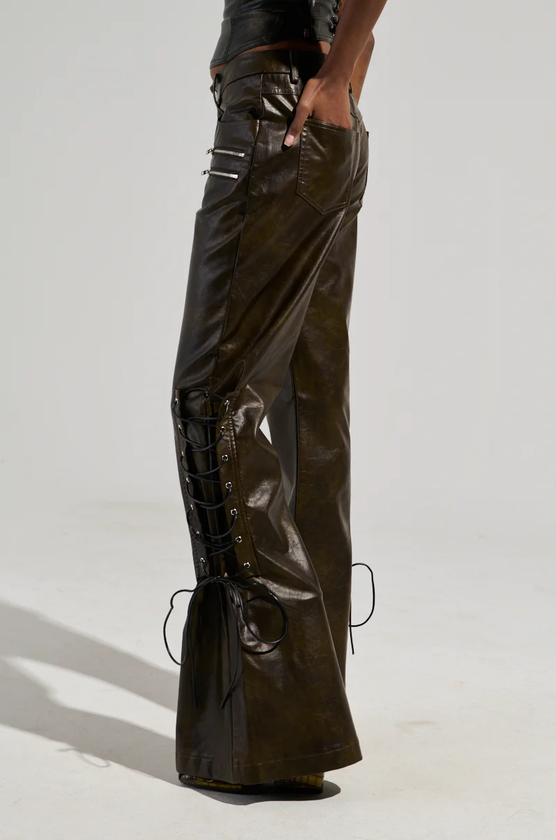 PAIGE FAUX LEATHER FLARE TROUSER - Image 4