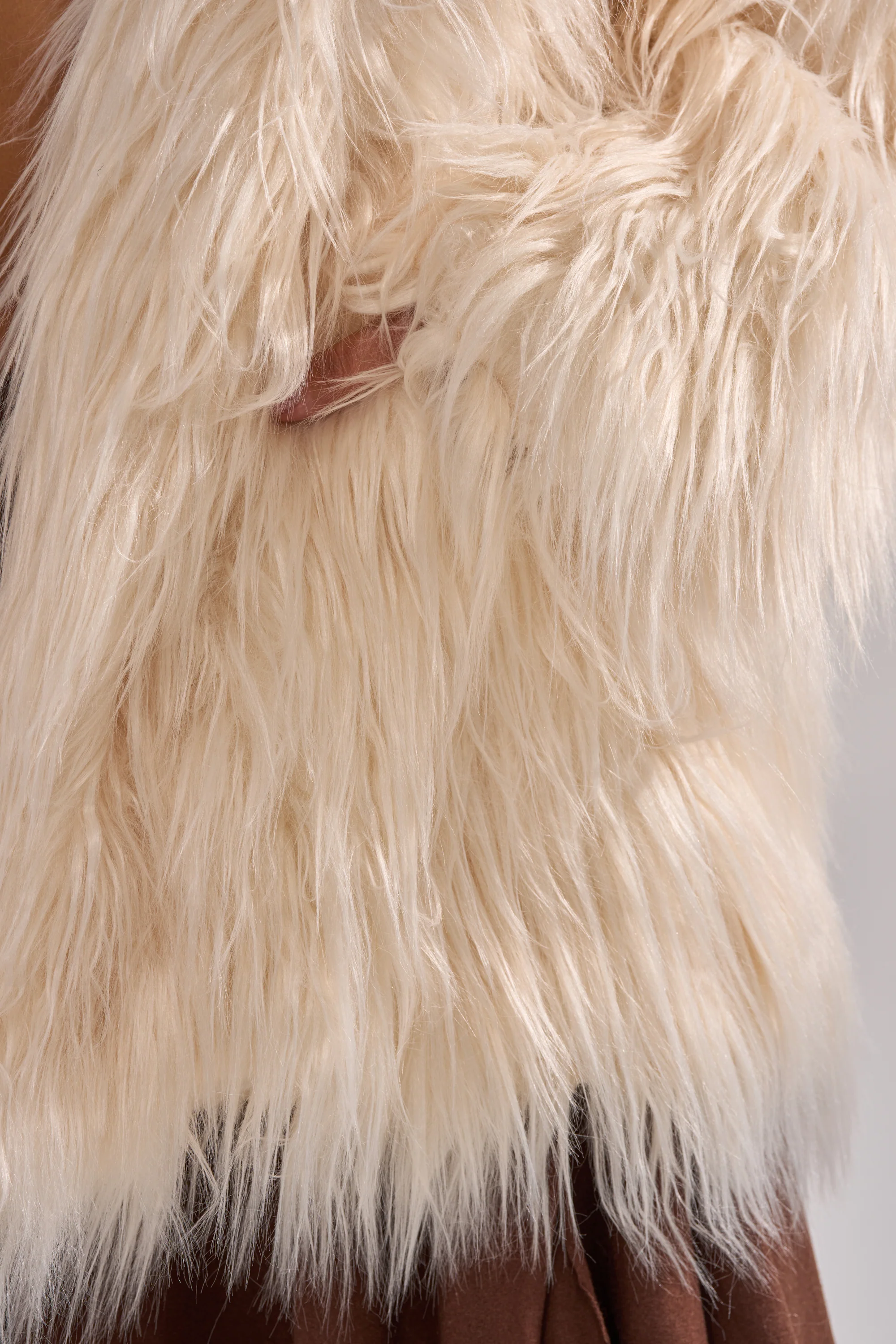 PARK CITY FAUX FUR COAT - Image 11