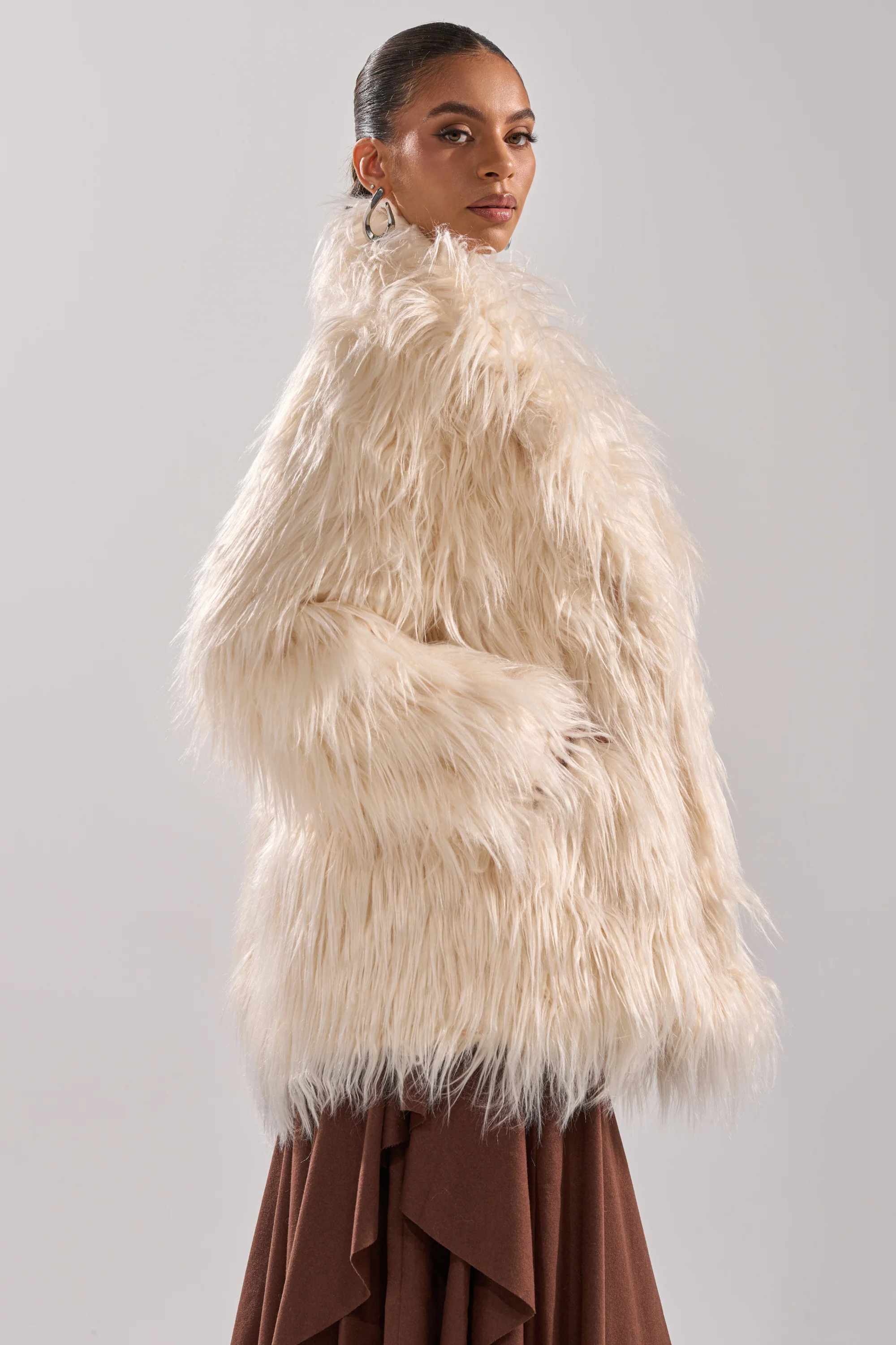 PARK CITY FAUX FUR COAT - Image 6