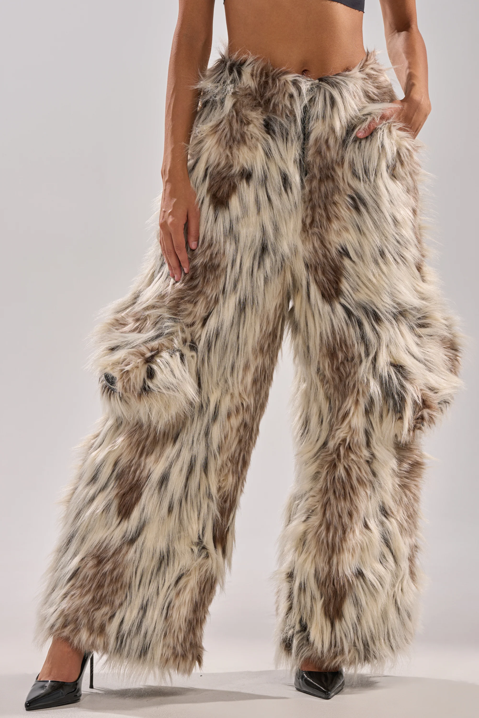PARTICULAR TASTE FAUX FUR CARGO PANTS - Image 3