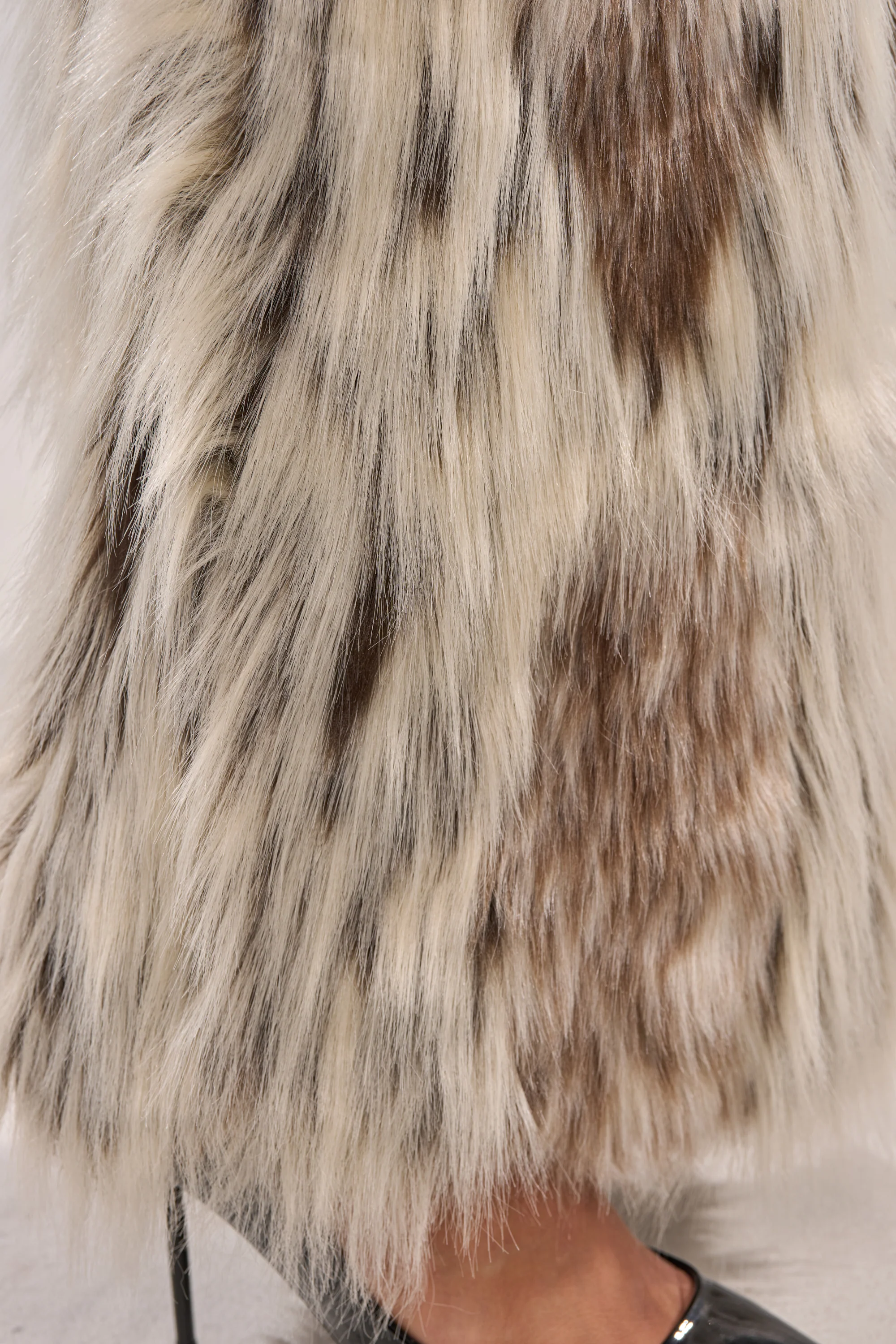 PARTICULAR TASTE FAUX FUR CARGO PANTS - Image 9
