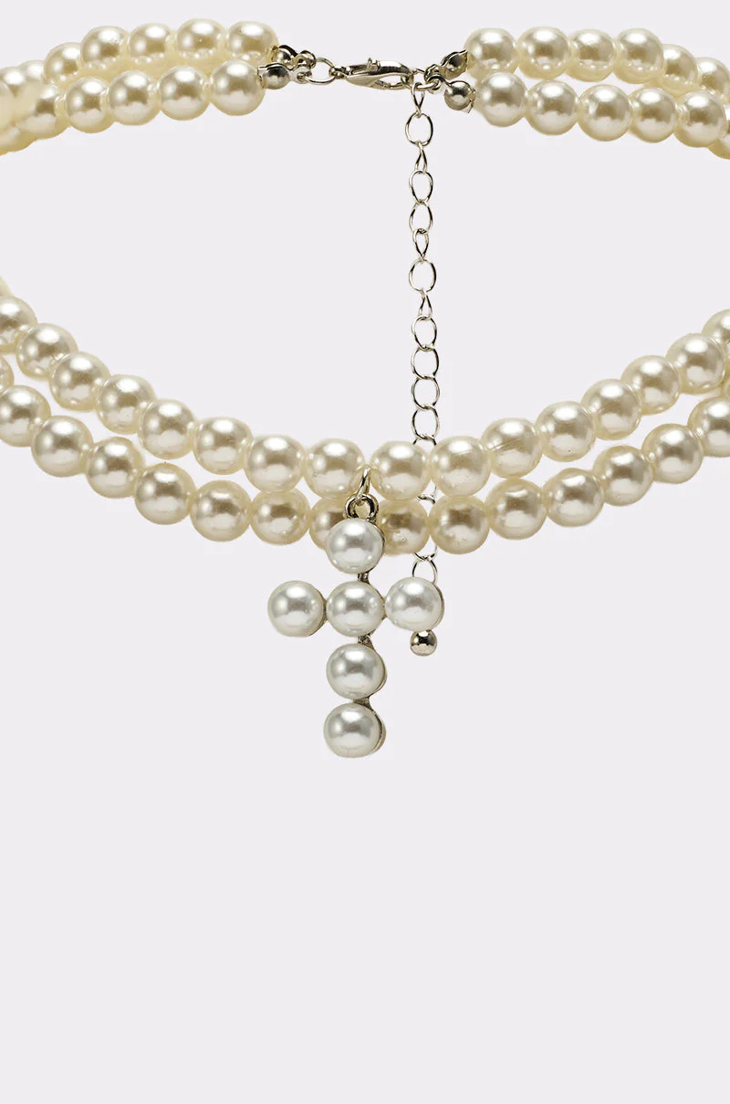PEARL DREAMING CROSS CHOKER - Image 4
