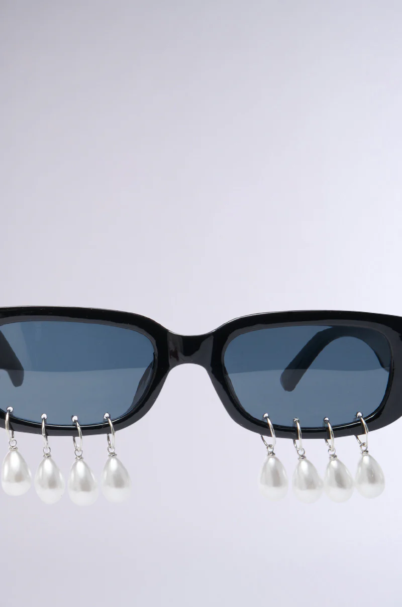PEARL PLZ SUNGLASSES - Image 4
