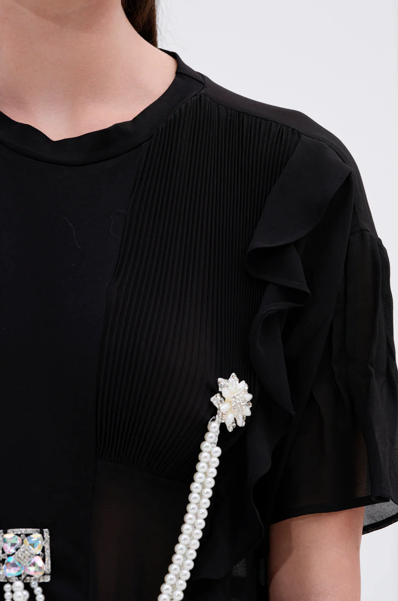 PEARL QUEEN OVERSIZED TEE - Image 8