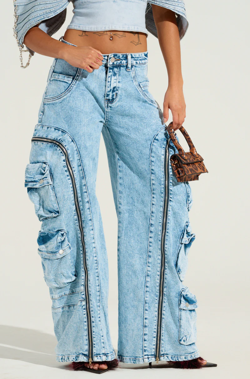POCKETFUL ZIPPER DENIM JEANS - Image 2
