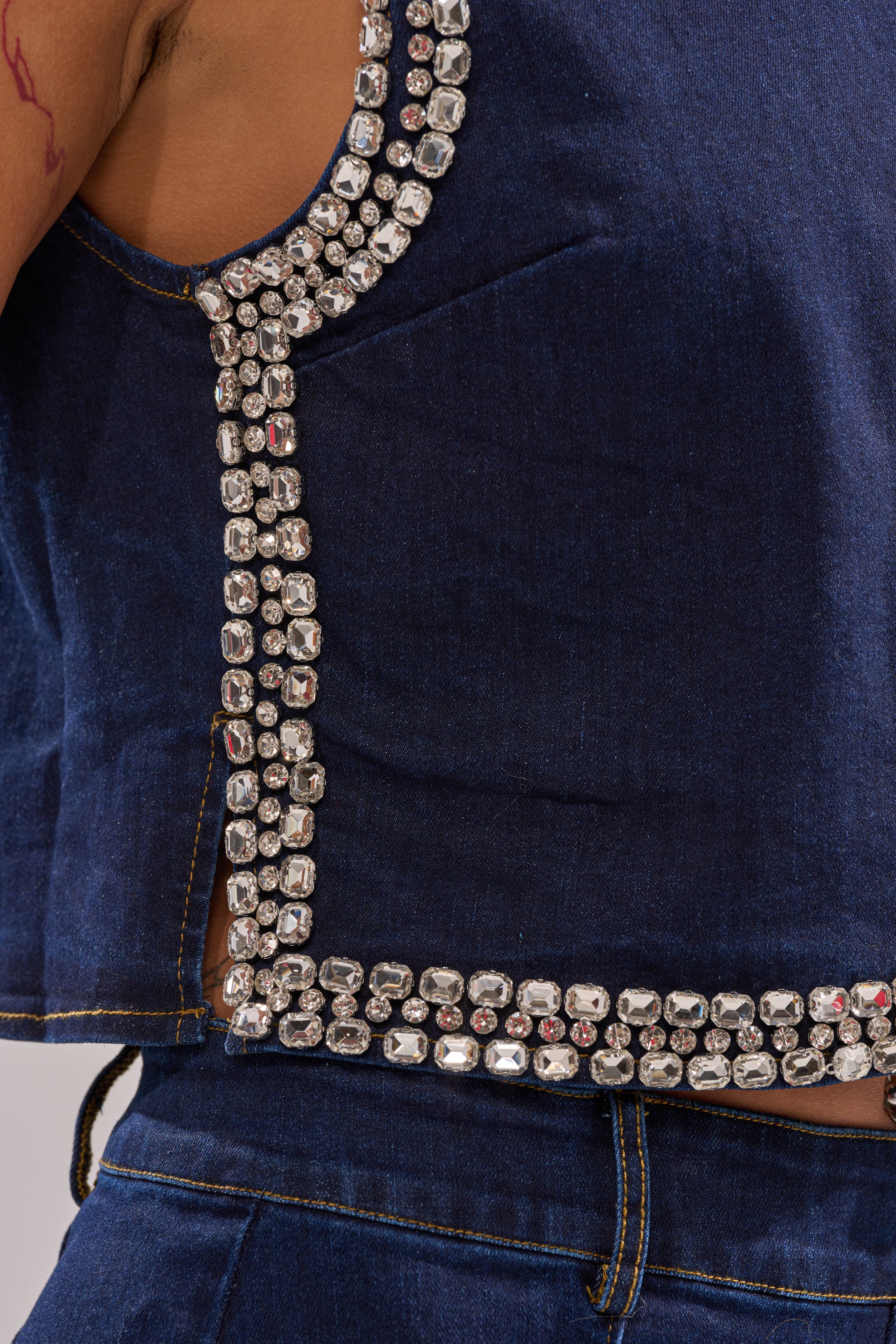 POPPIN OUT RHINESTONE DENIM BLOUSE IN DARK WASH DENIM - Image 9
