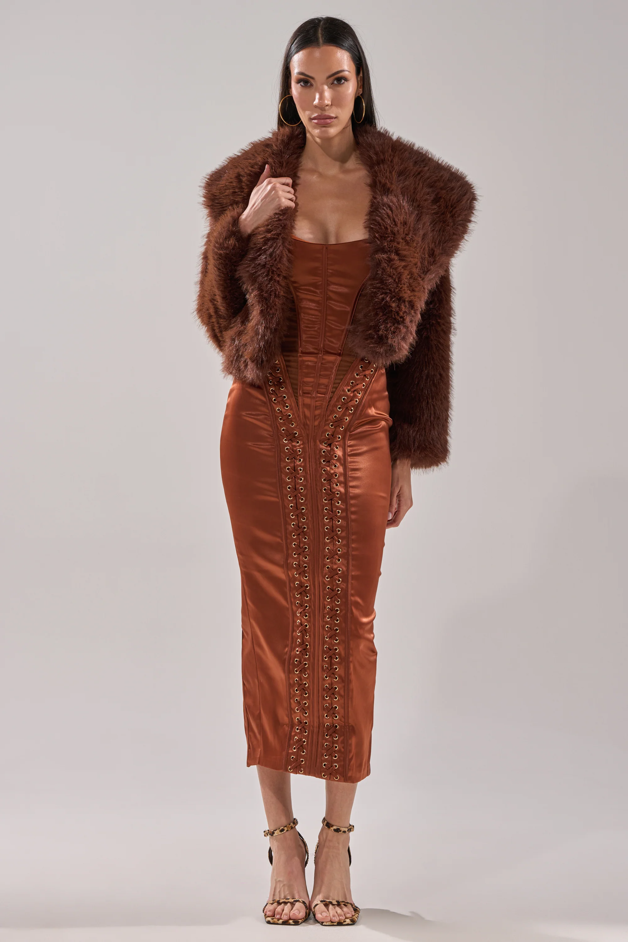 POPPY CROPPED FAUX FUR IN BROWN - Image 11