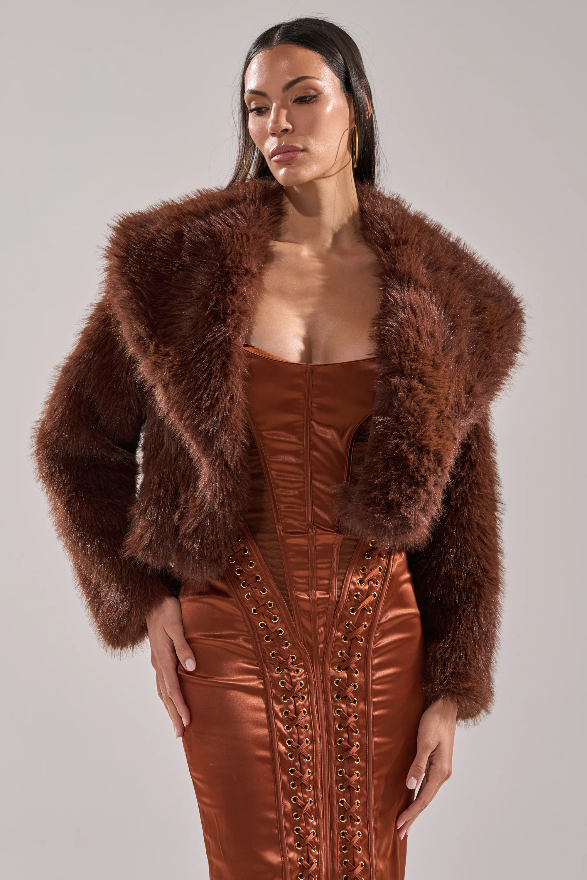 POPPY CROPPED FAUX FUR IN BROWN - Image 2