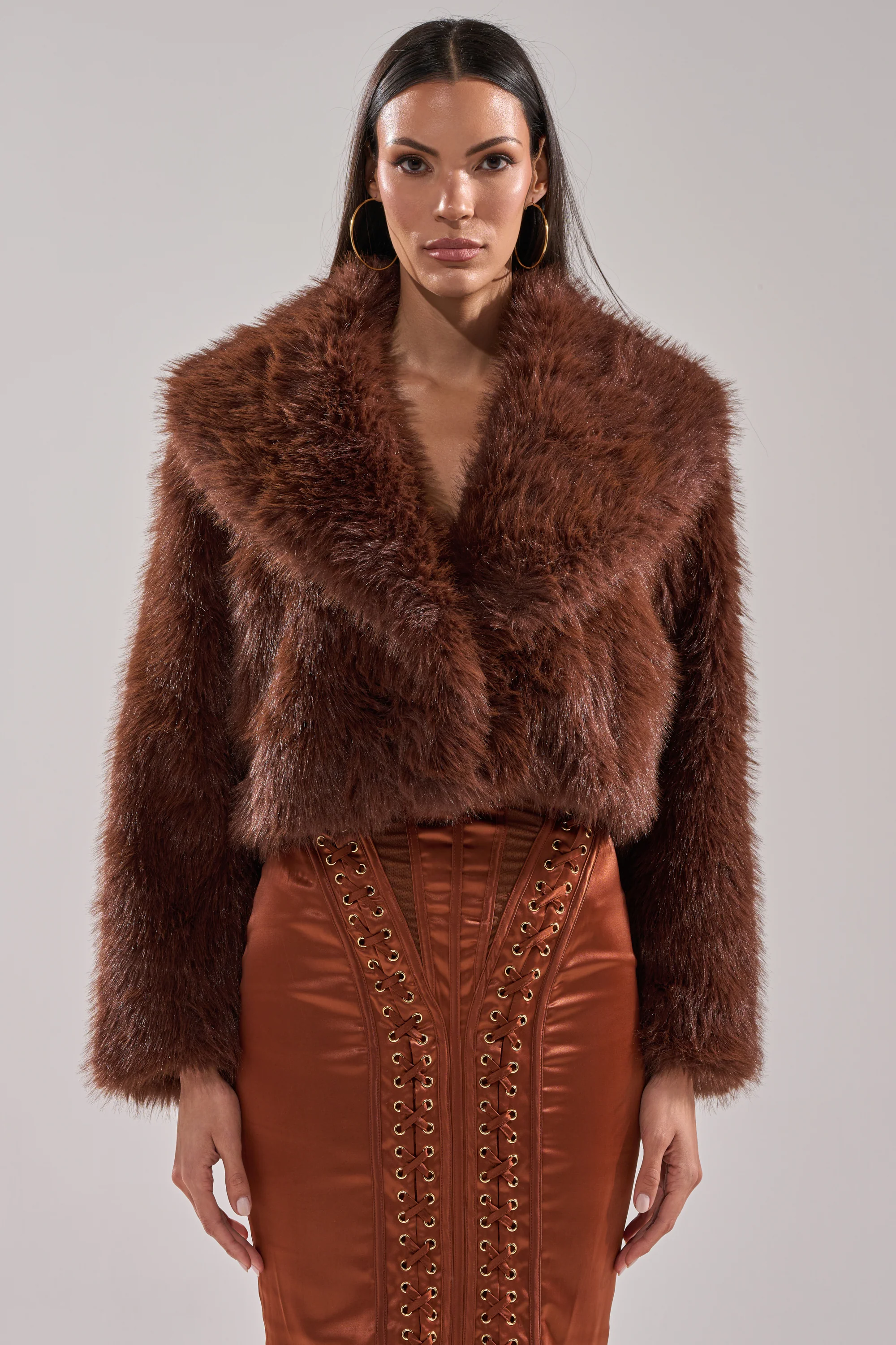 POPPY CROPPED FAUX FUR IN BROWN - Image 6