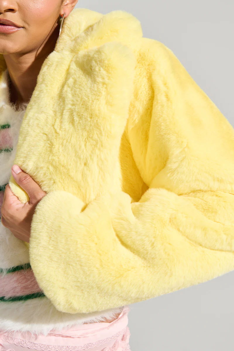 POPPY CROPPED FUR COAT IN YELLOW - Image 10