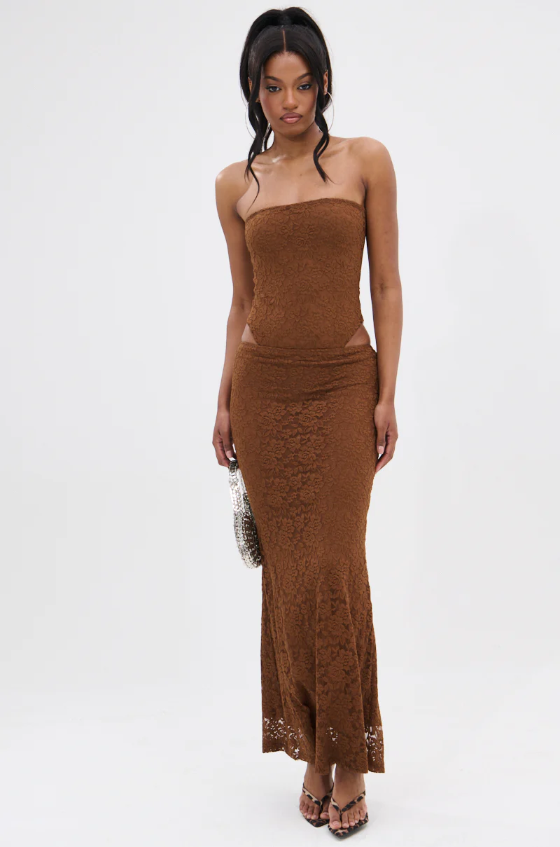 PUCKER UP LACE BODYSUIT - Image 9