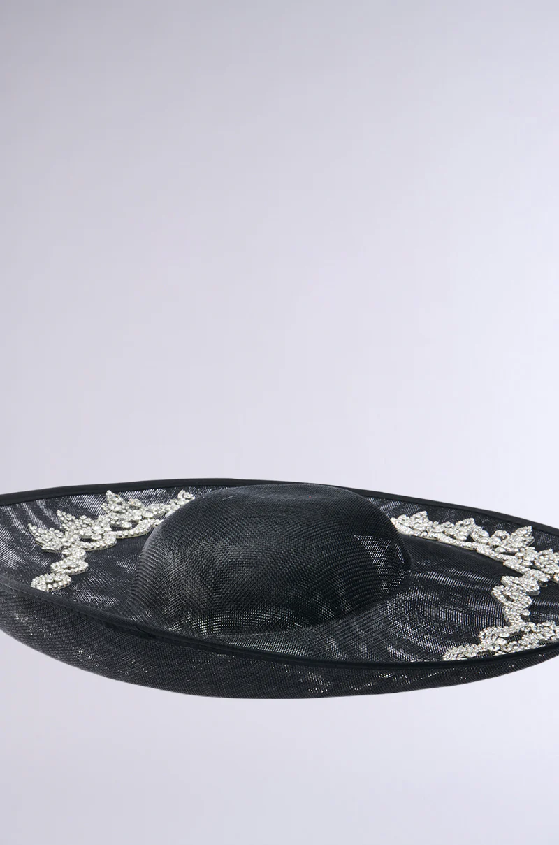 PUT ME IN VOGUE CLIP ON HAT - Image 6
