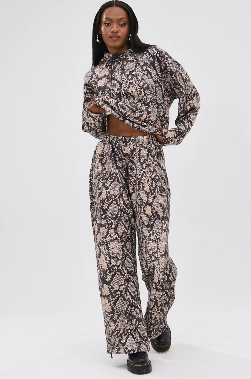 PYTHON WIDE LEG JOGGER - Image 7