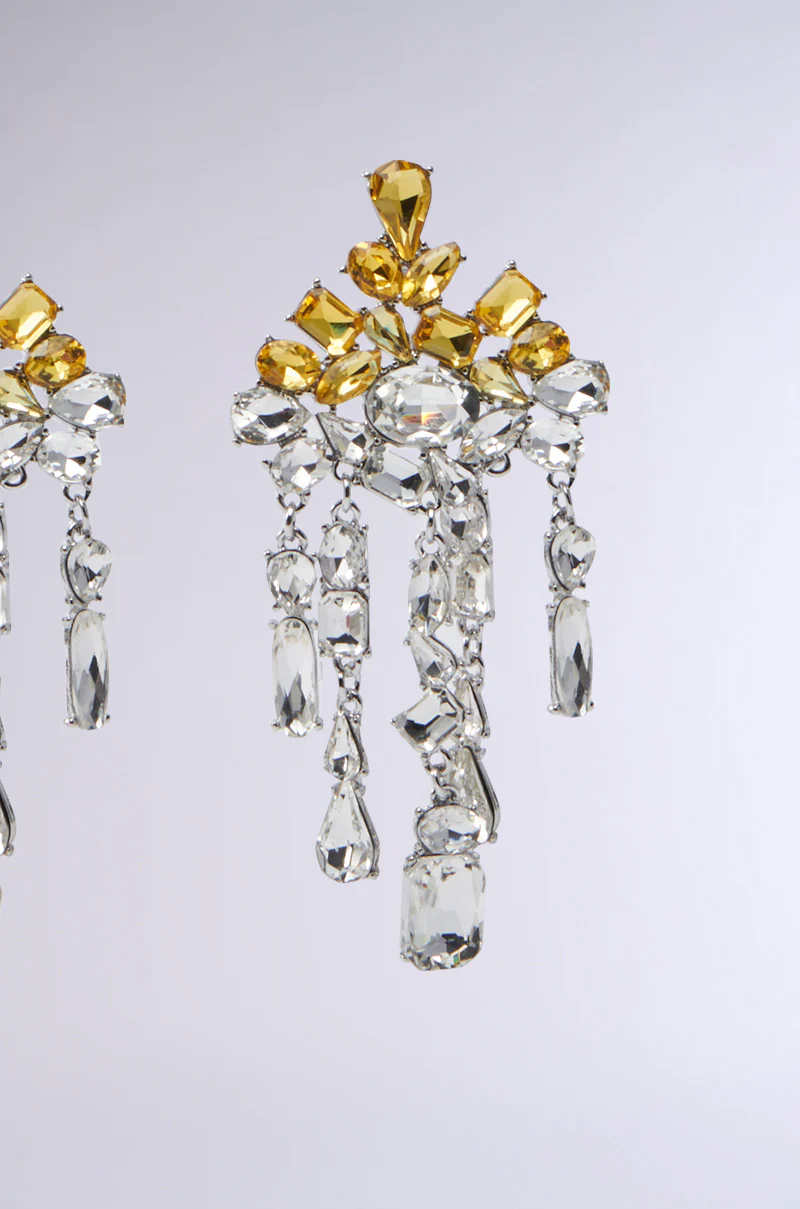 QUEEN SH* EARRING - Image 5