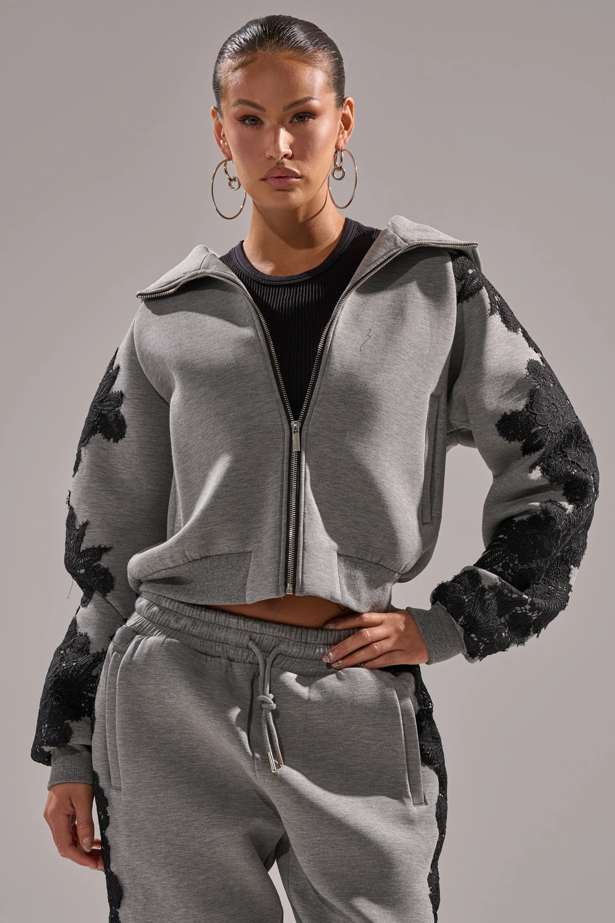 RAQUEL ZIP UP SWEATSHIRT - Image 2