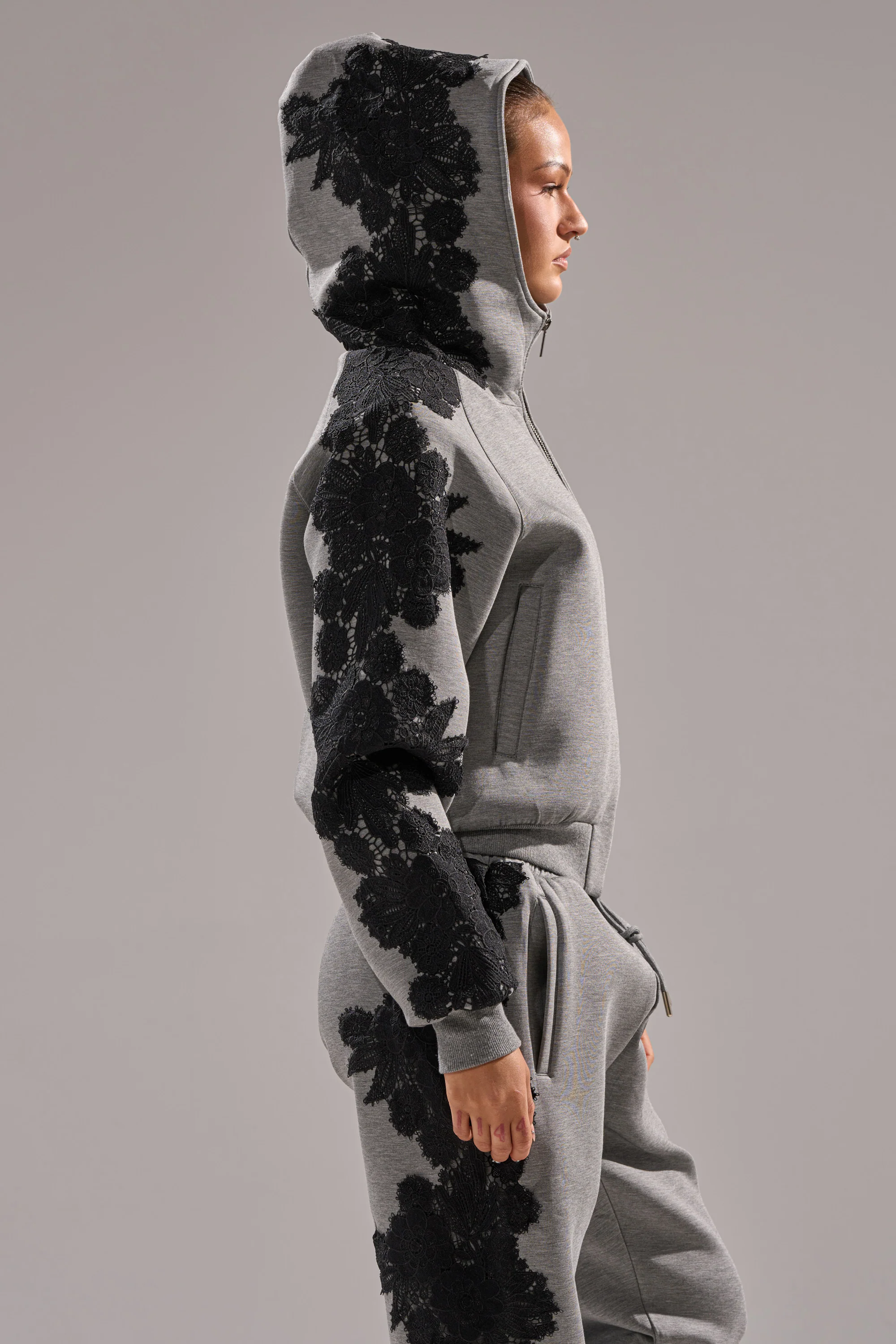 RAQUEL ZIP UP SWEATSHIRT - Image 5