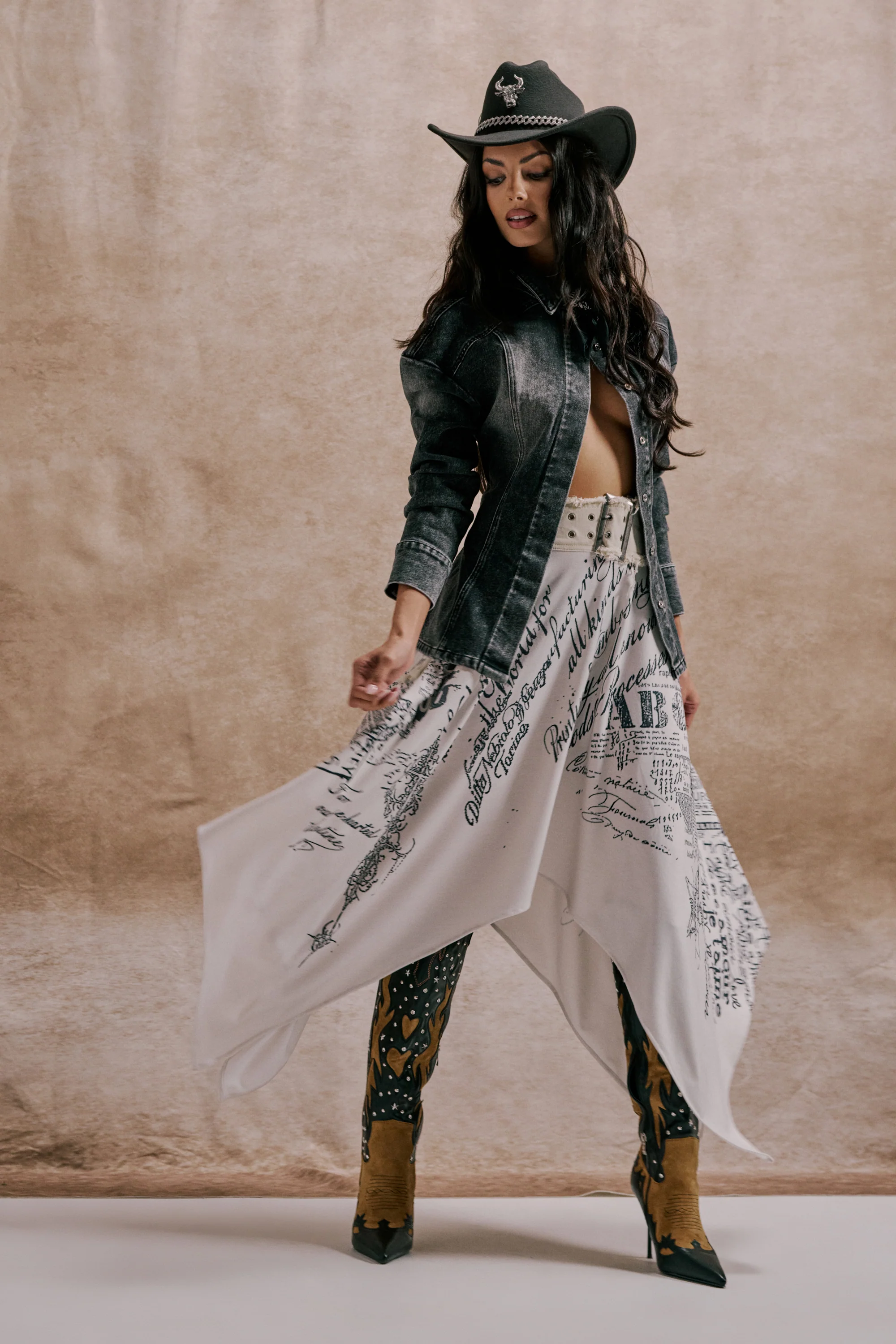 READ ME MIDI SKIRT - Image 3