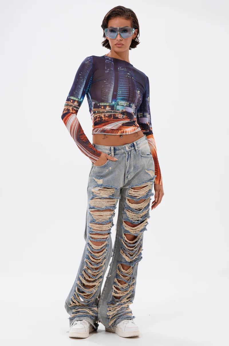 REAL TALK DISTRESSED JEANS - Image 5