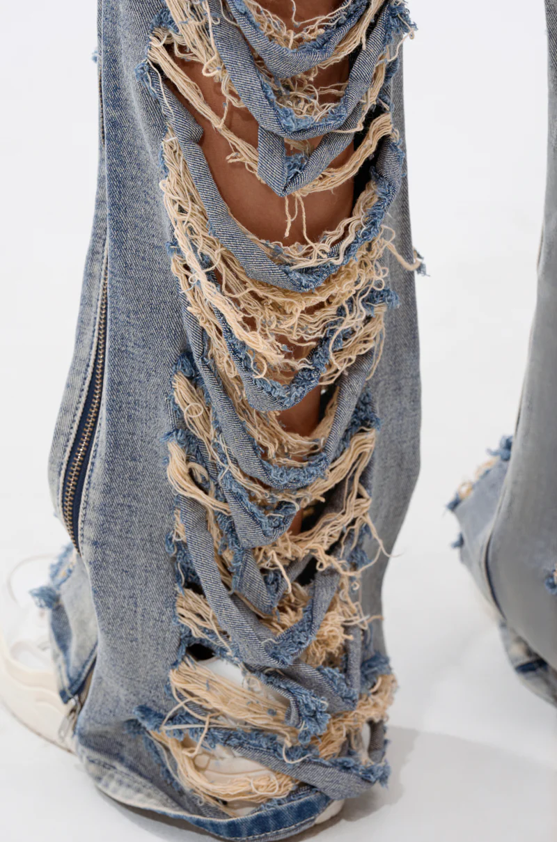 REAL TALK DISTRESSED JEANS - Image 7