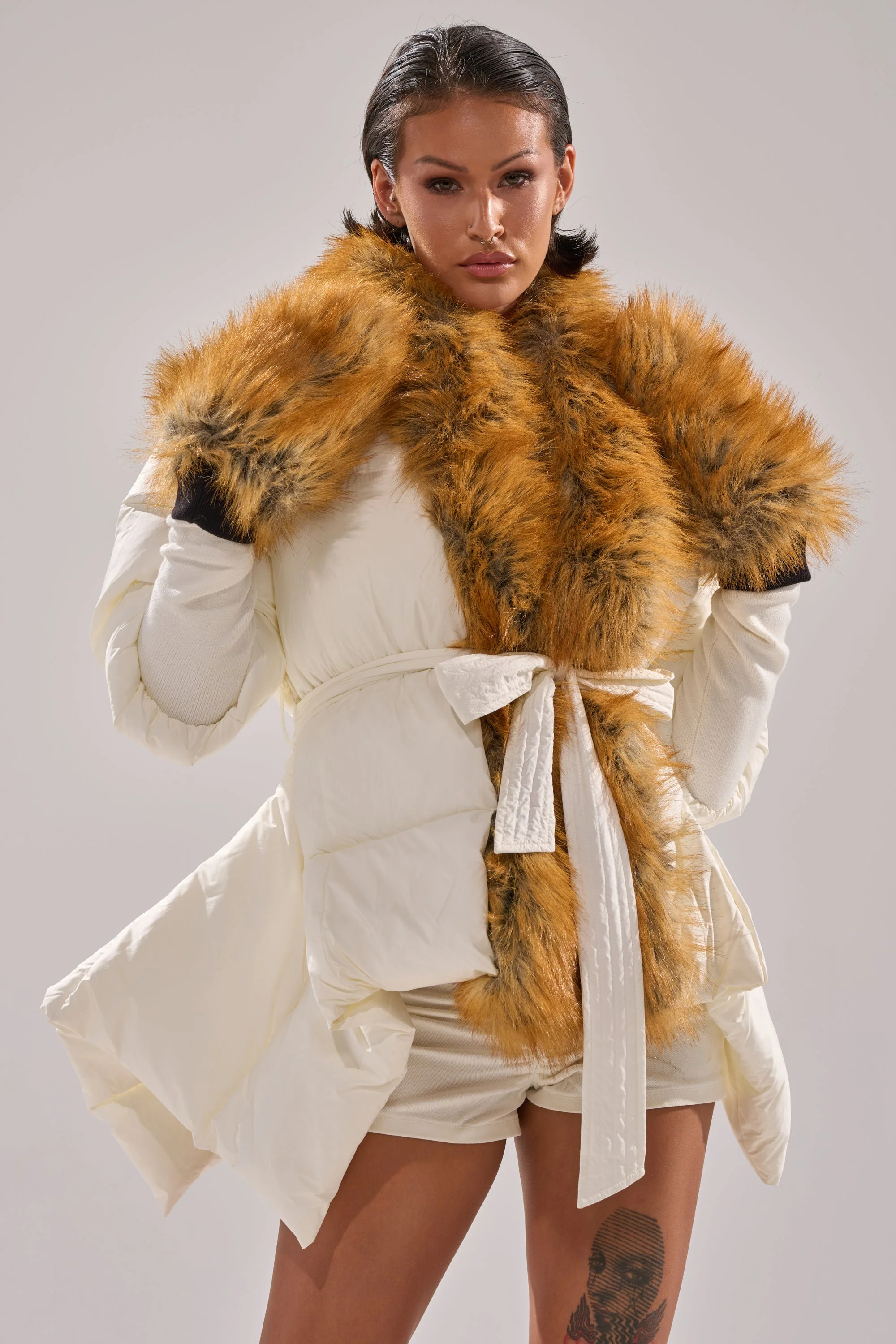 REALLY LIKE THAT FAUX FUR MITTENS - Image 6